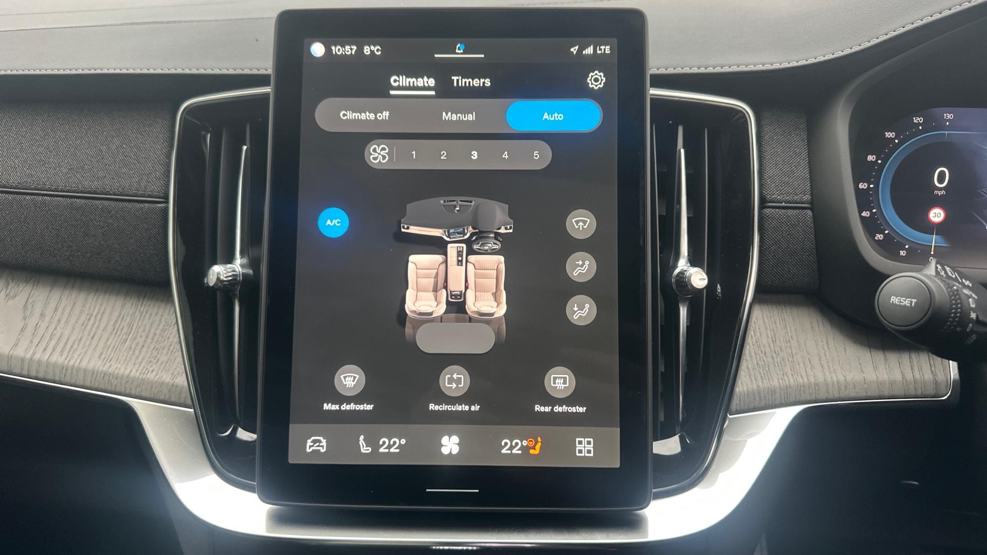 Volvo XC90 Image 39