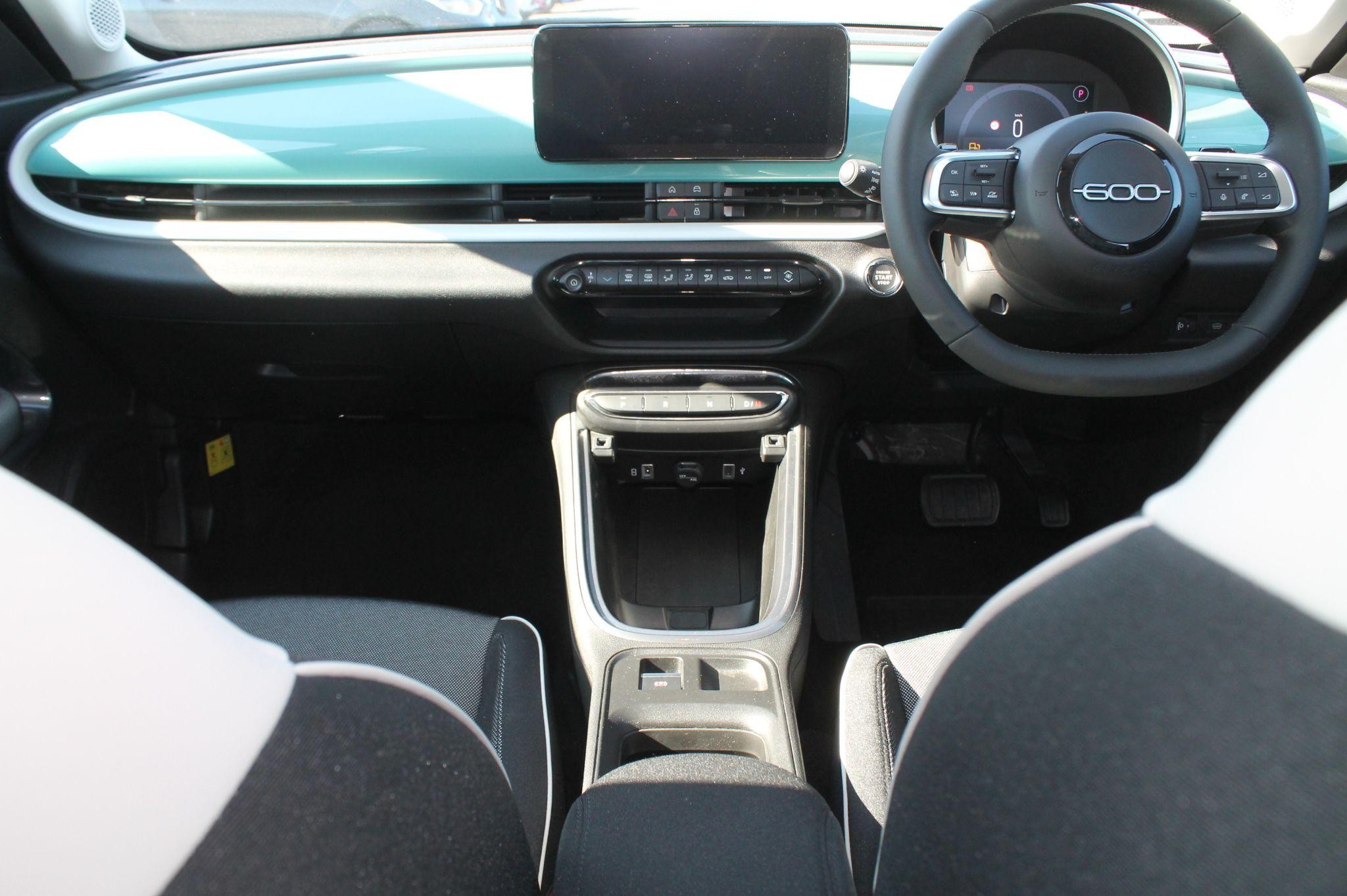Fiat 600 Image 12