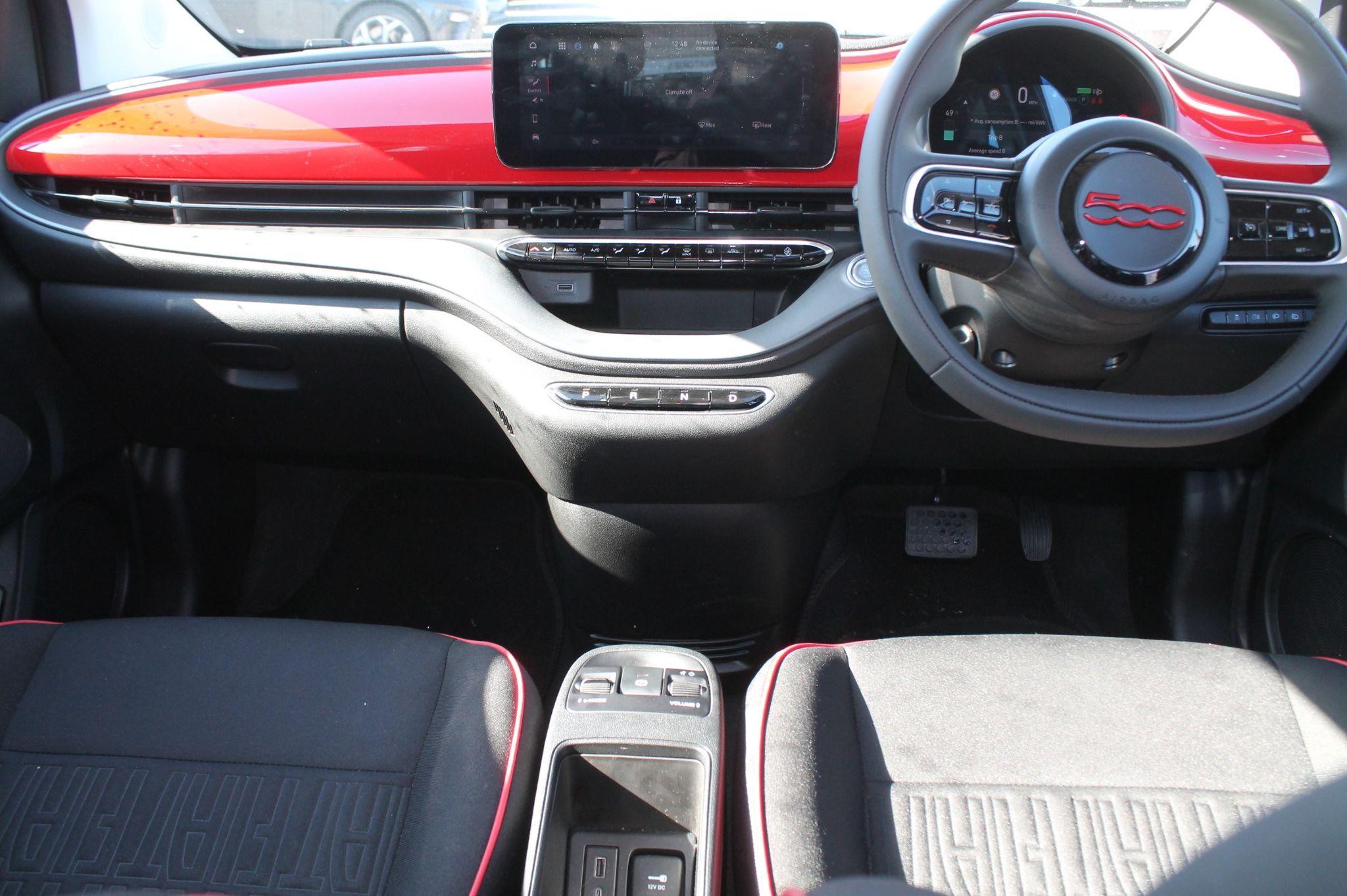 Fiat 500e Image 11