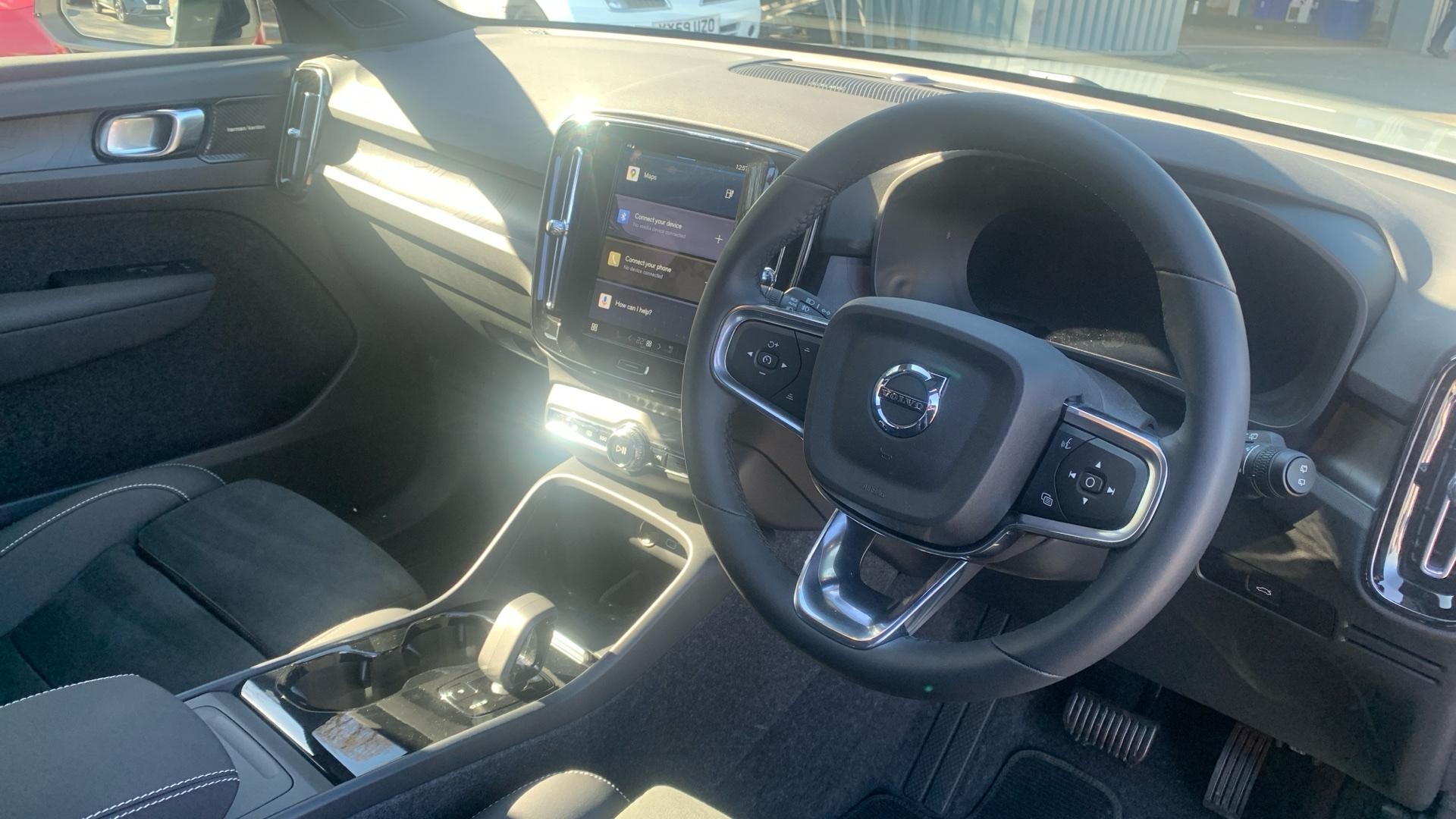 Volvo XC40 Recharge Electric Image 5