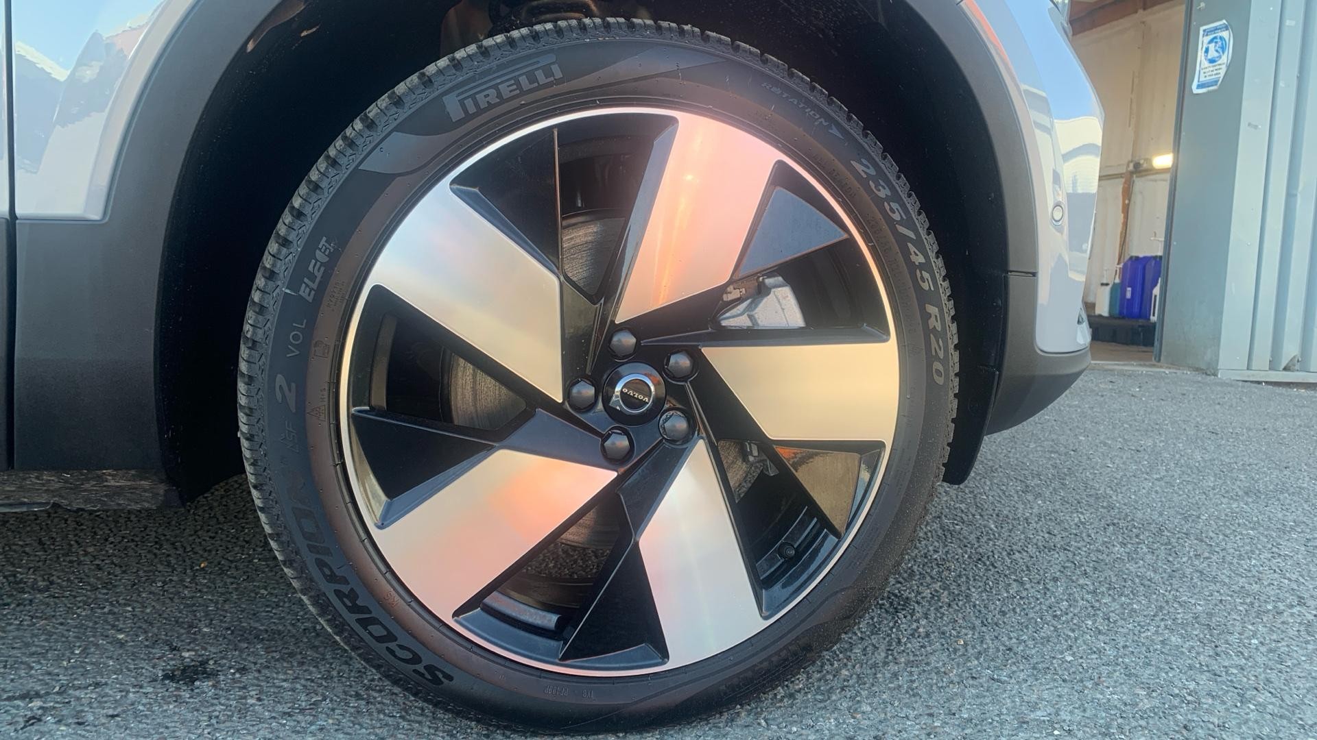 Volvo XC40 Recharge Electric Image 16