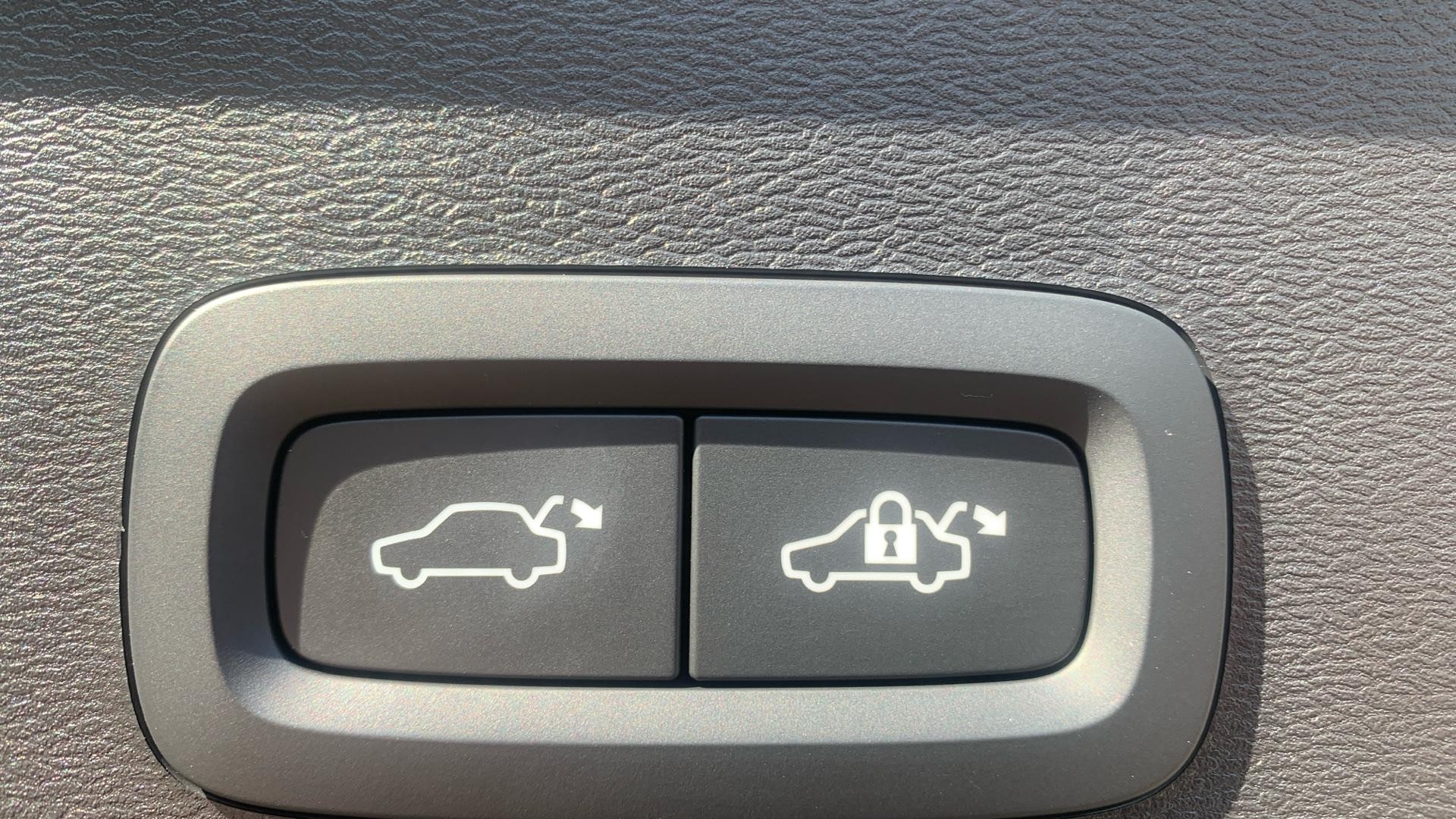 Volvo XC40 Recharge Electric Image 37