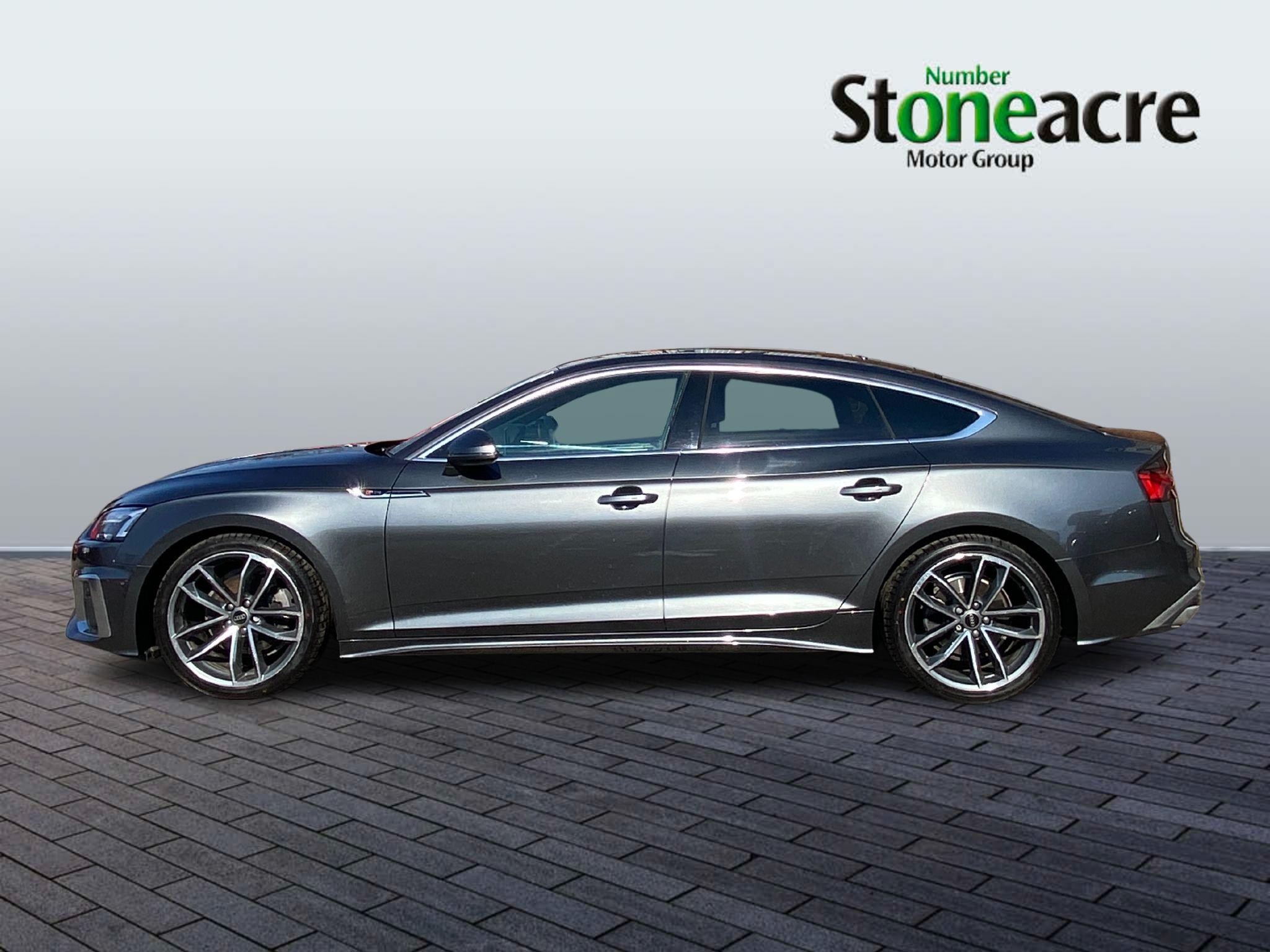 Audi A5 Image 3