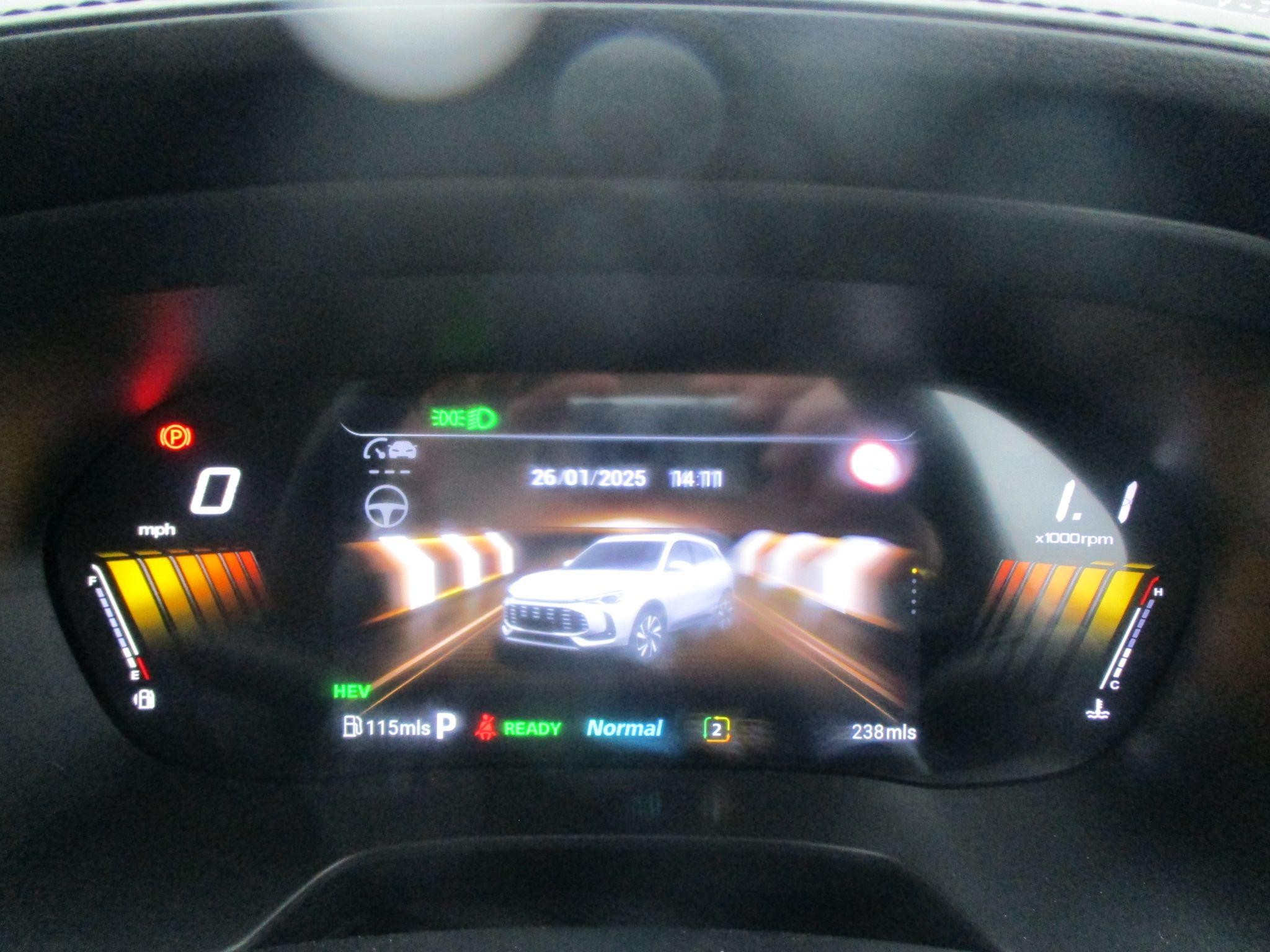 MG ZS Hybrid+ Image 20