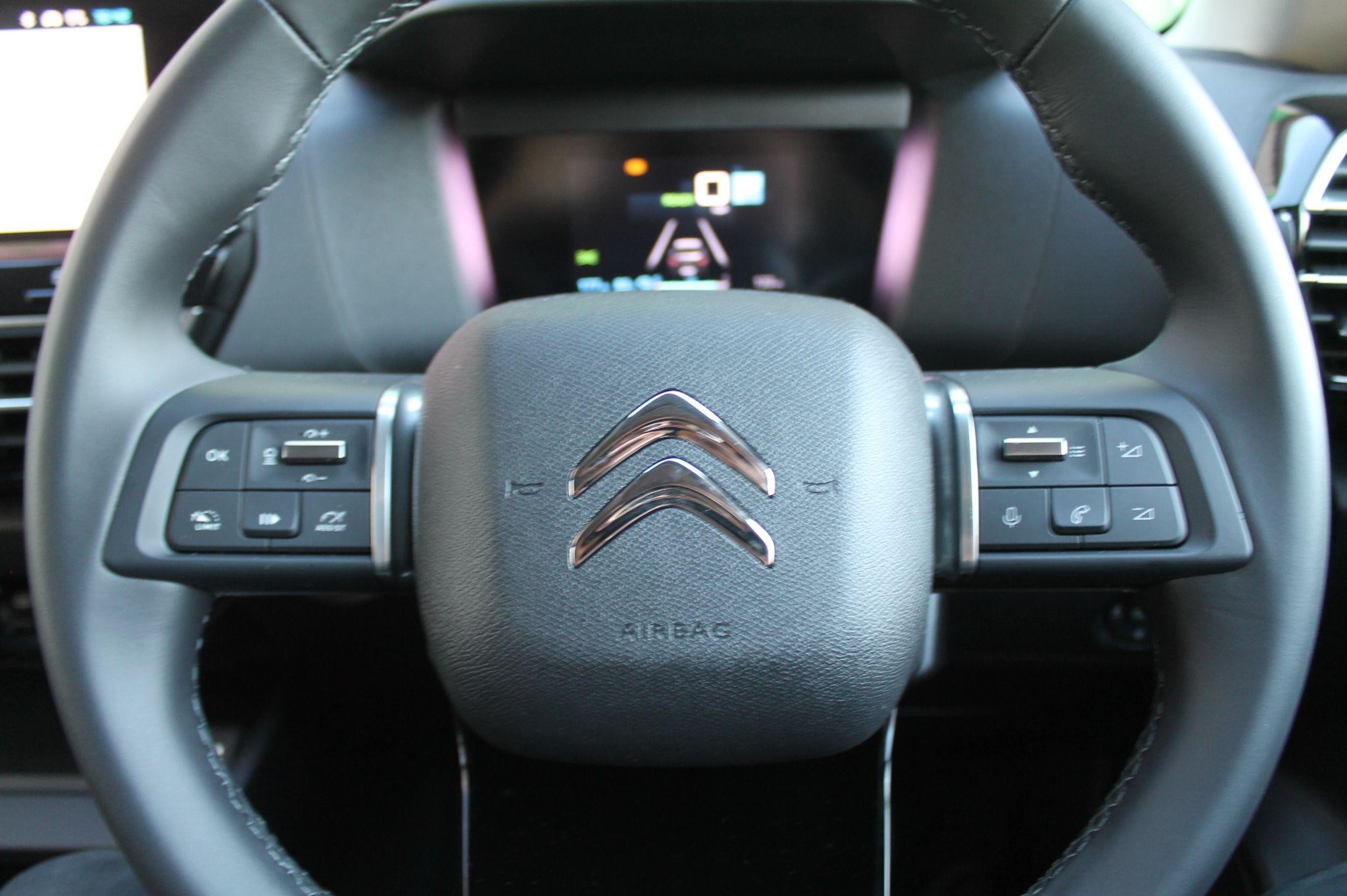 Citroen e-C4 X Image 15
