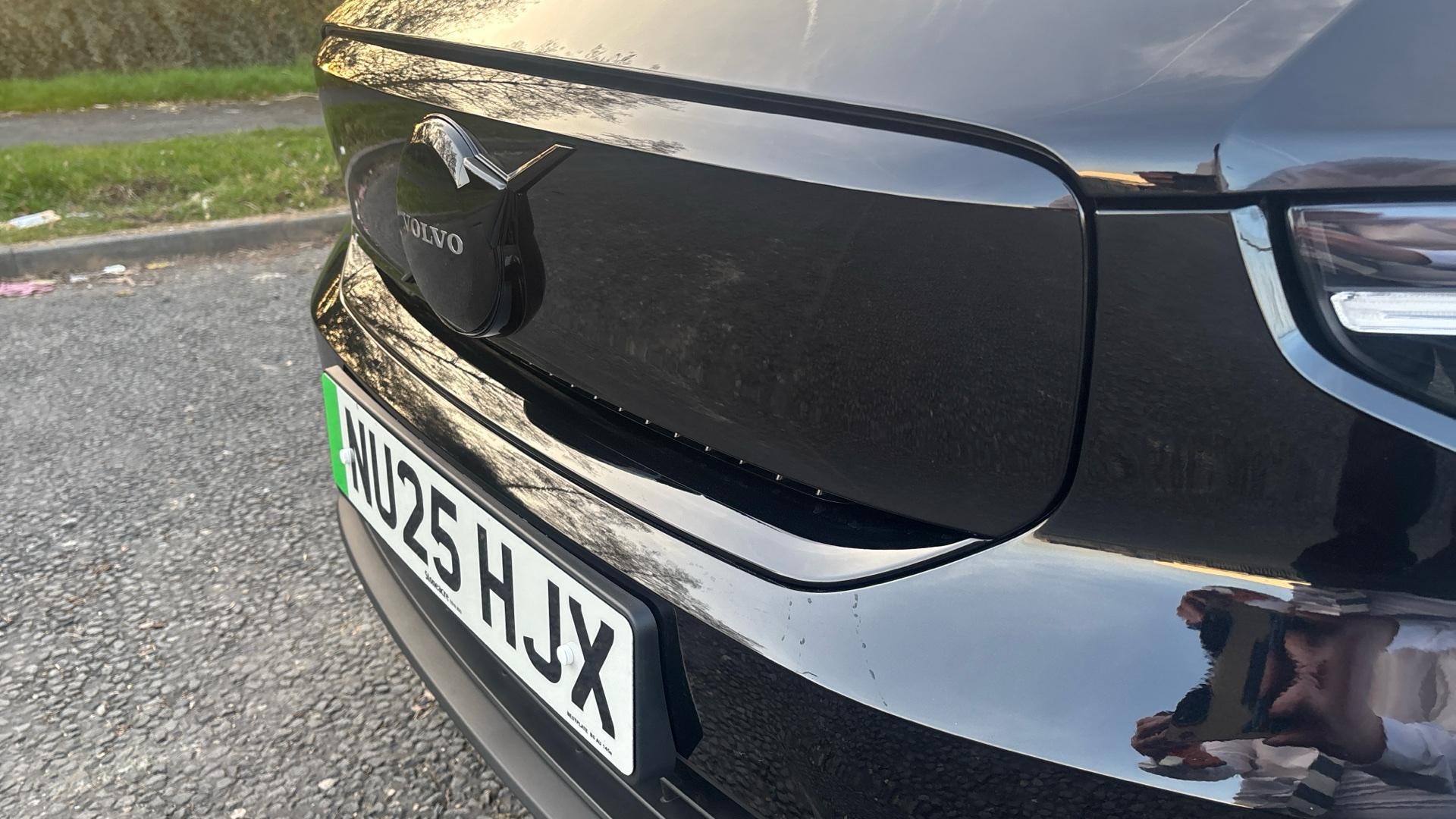 Volvo EX40 Image 36