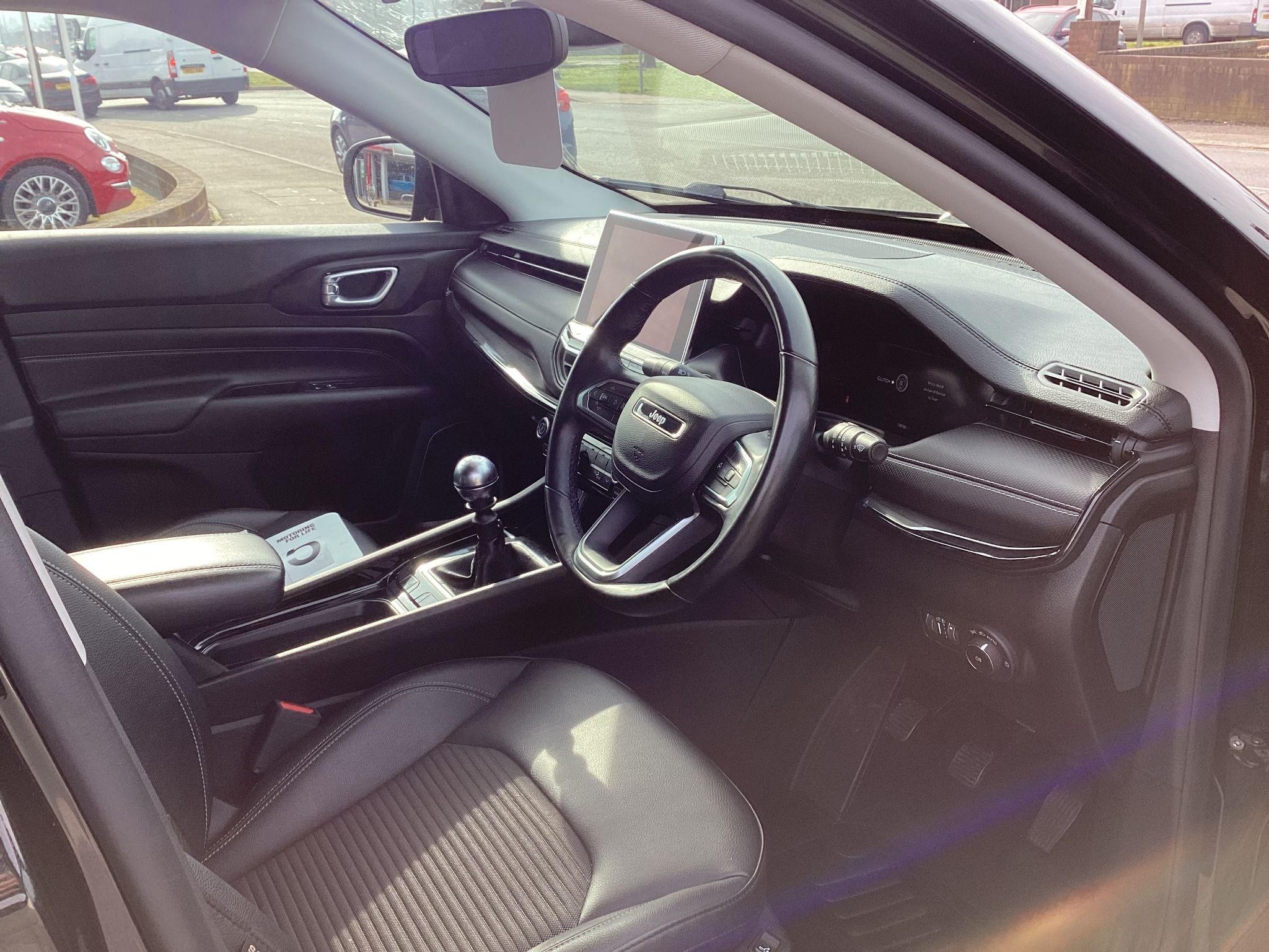 Jeep Compass Image 10