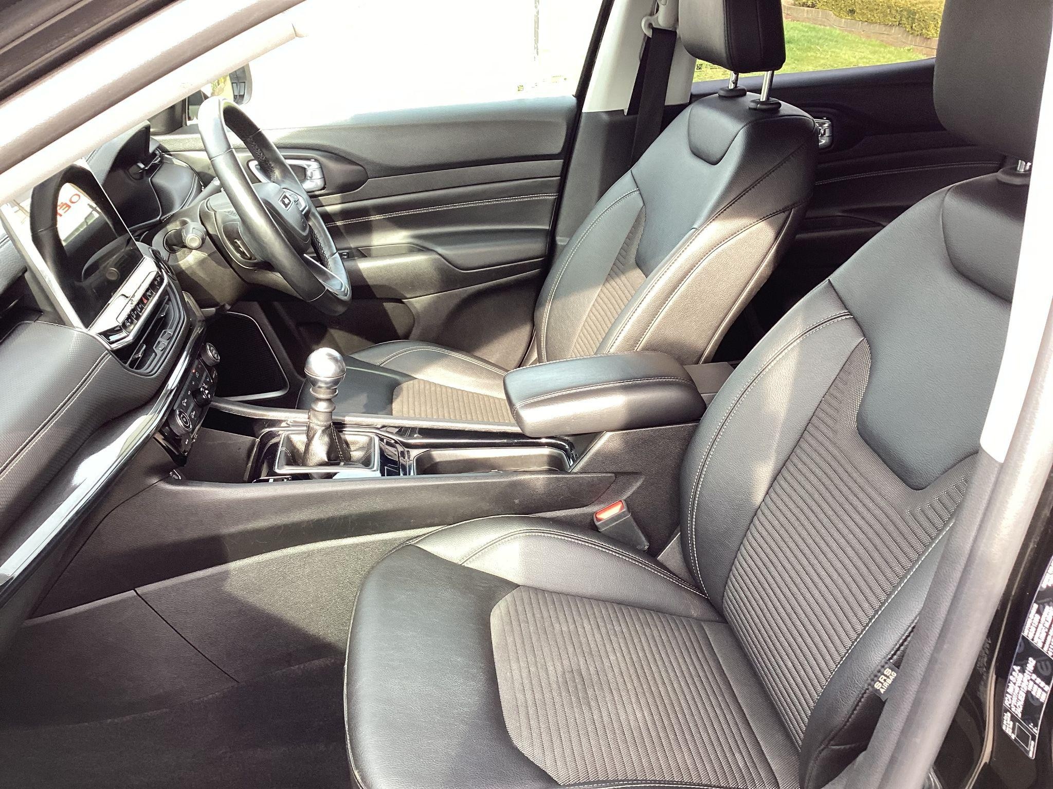 Jeep Compass Image 12