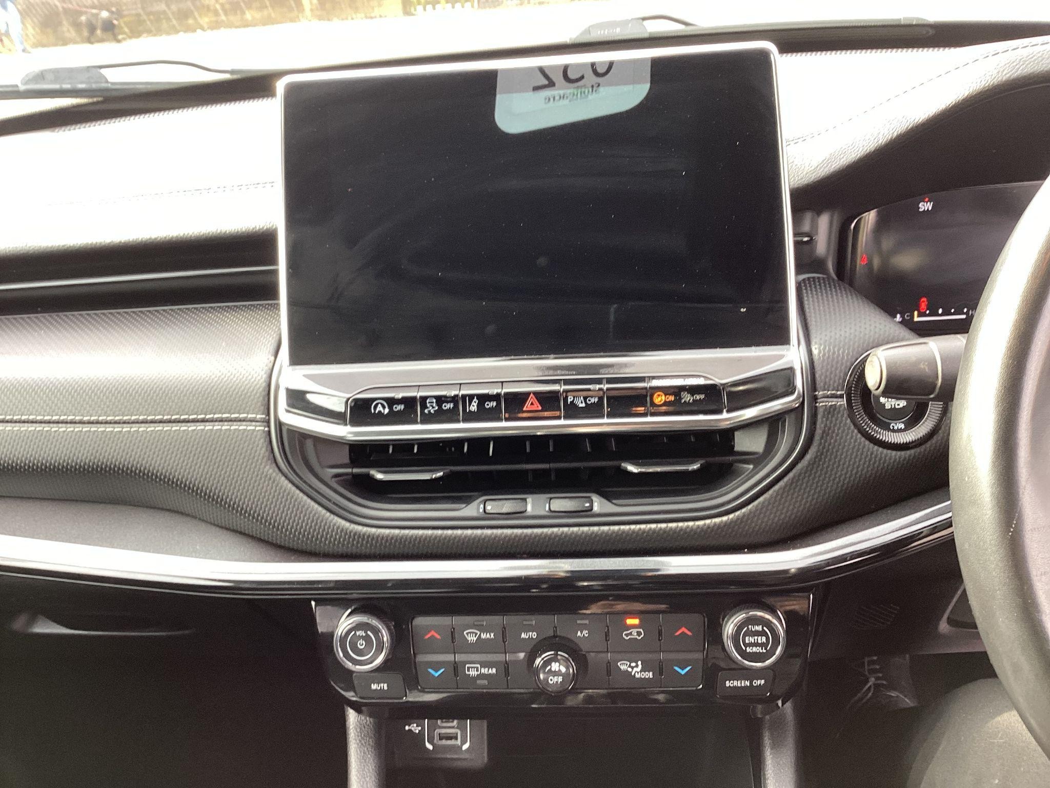 Jeep Compass Image 15