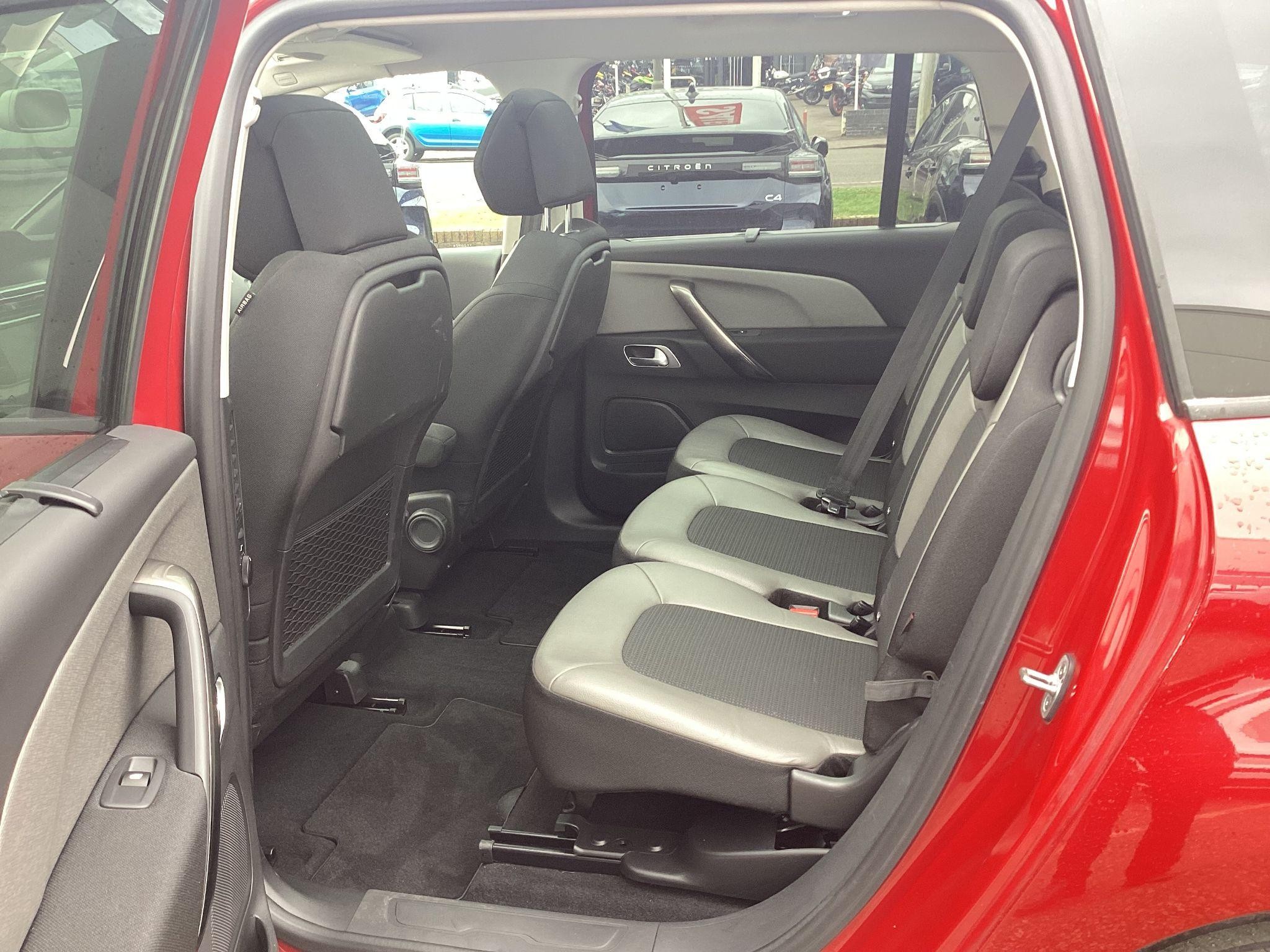 Citroen Grand C4 SpaceTourer Image 14