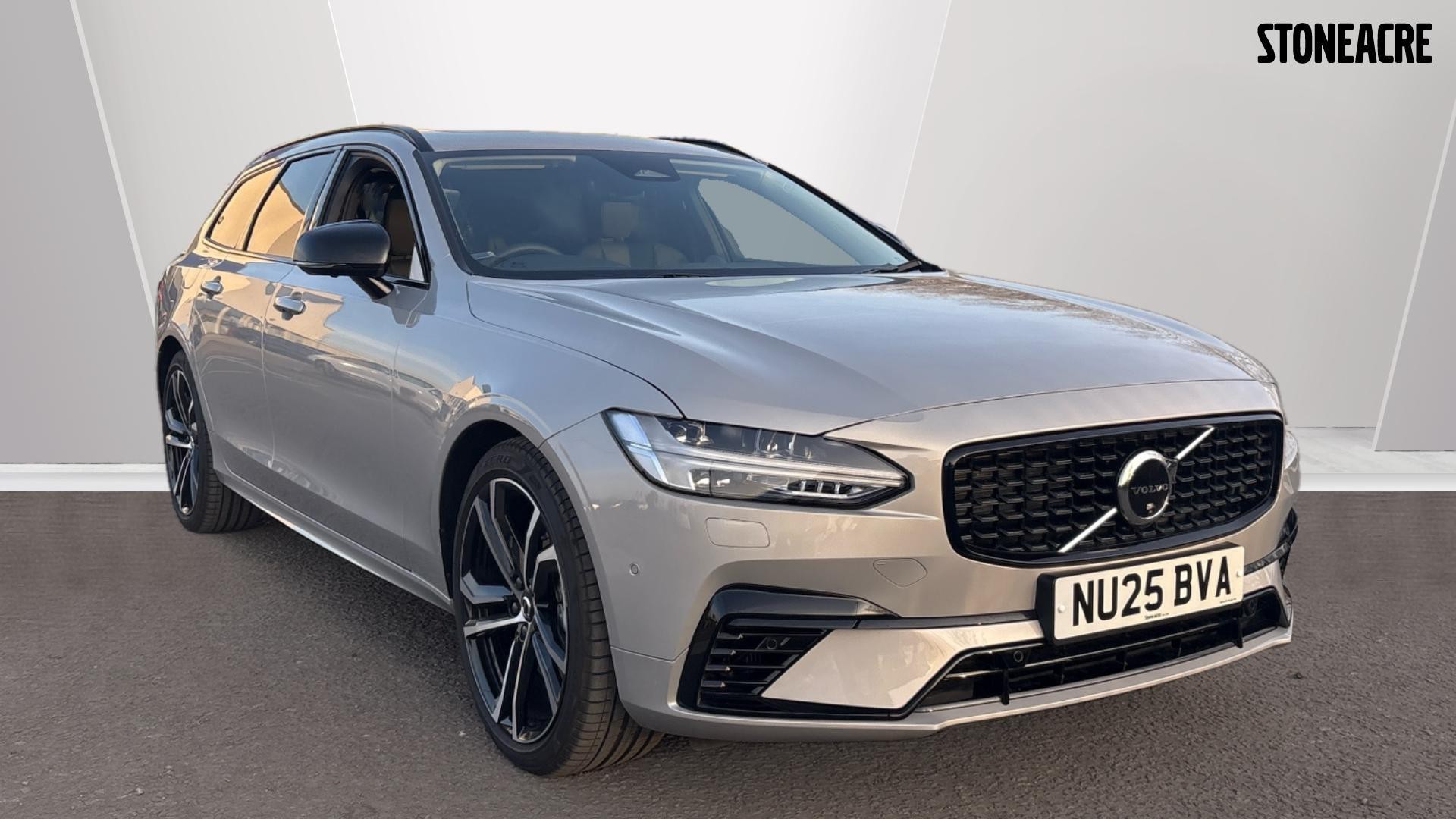 Volvo V90 Image 1