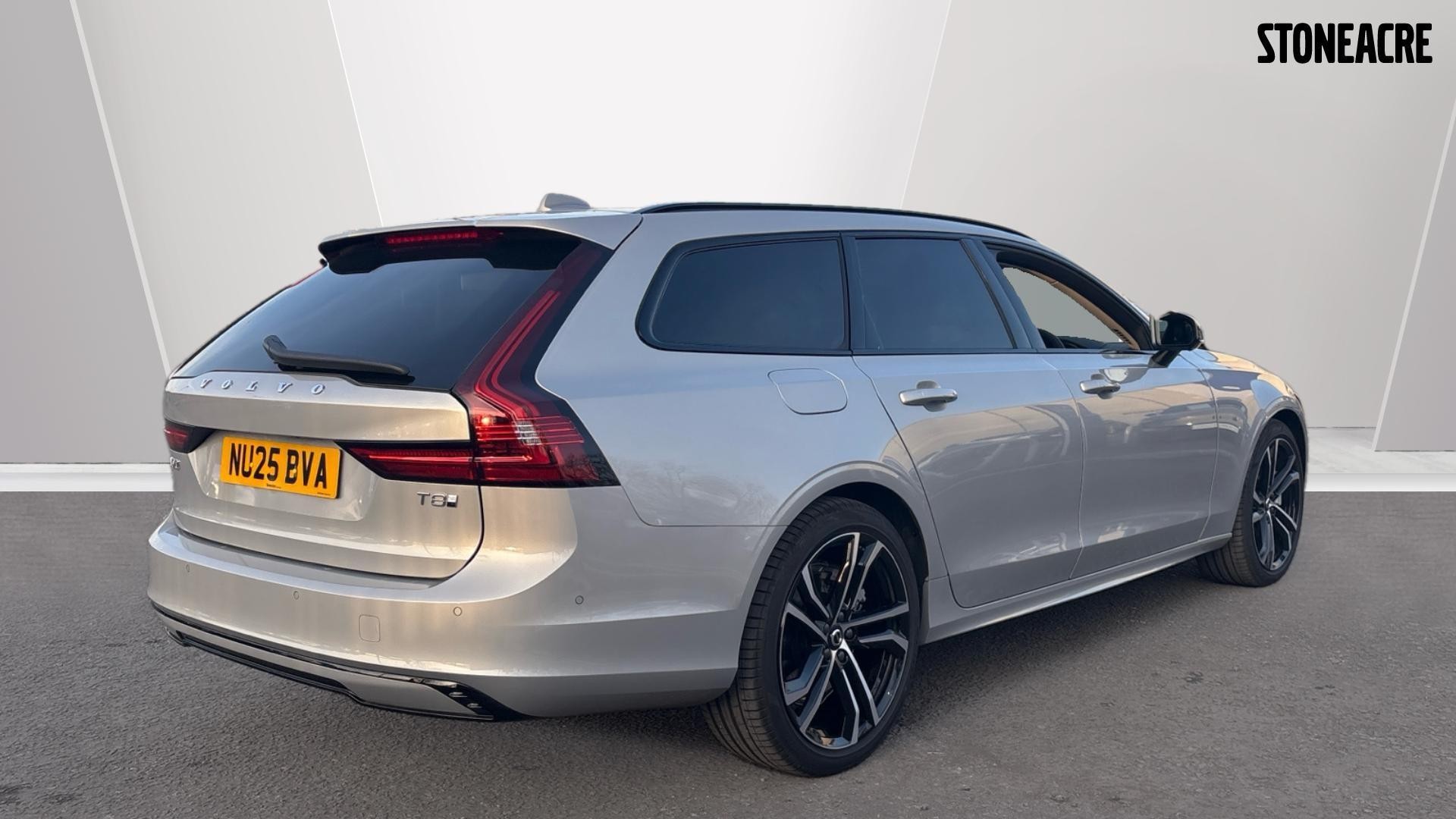 Volvo V90 Image 8