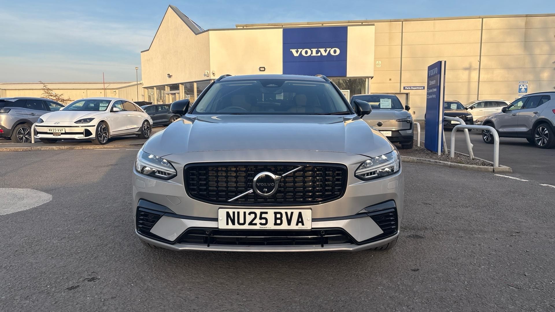 Volvo V90 Image 13