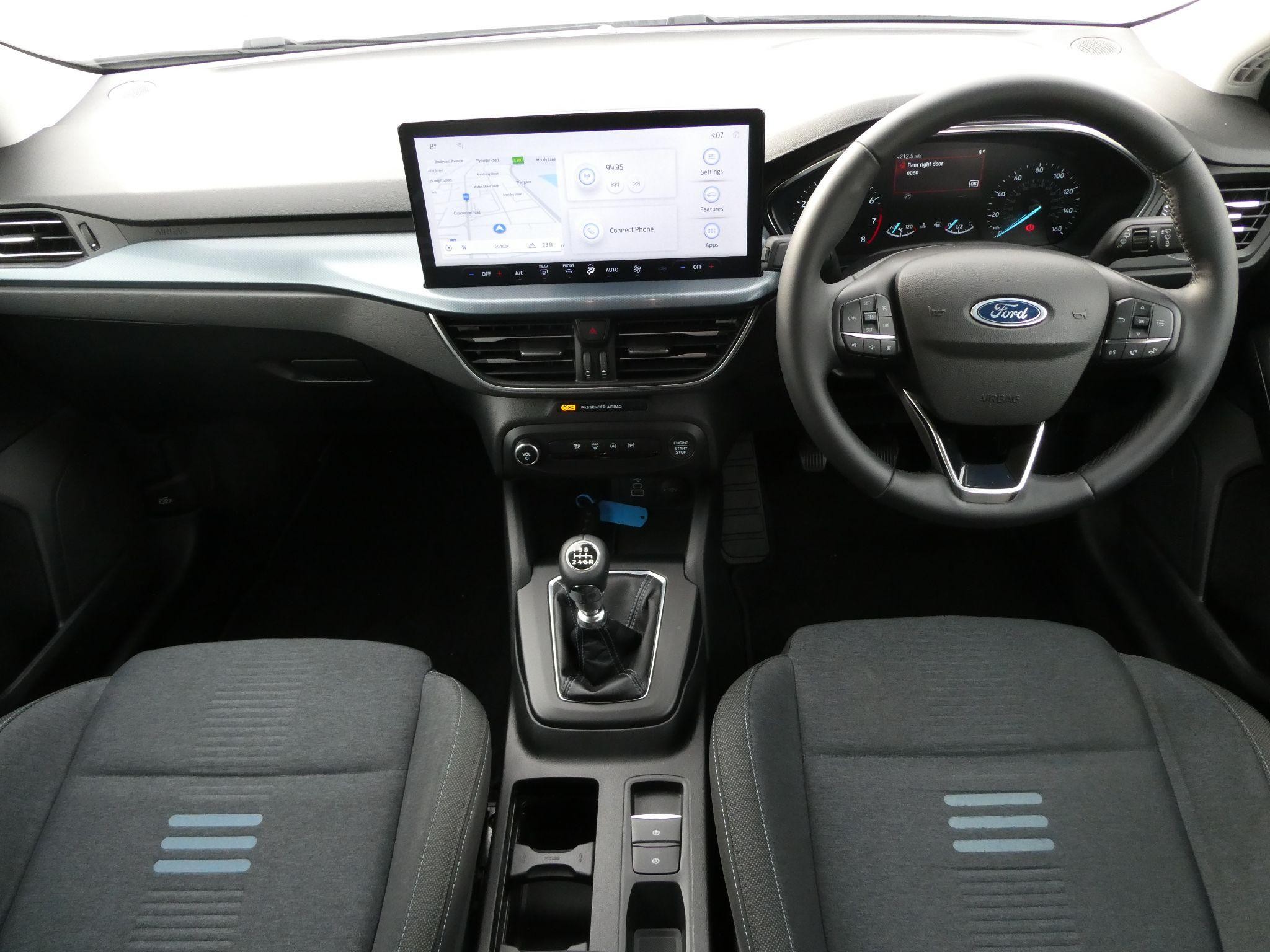 Ford Focus Image 12