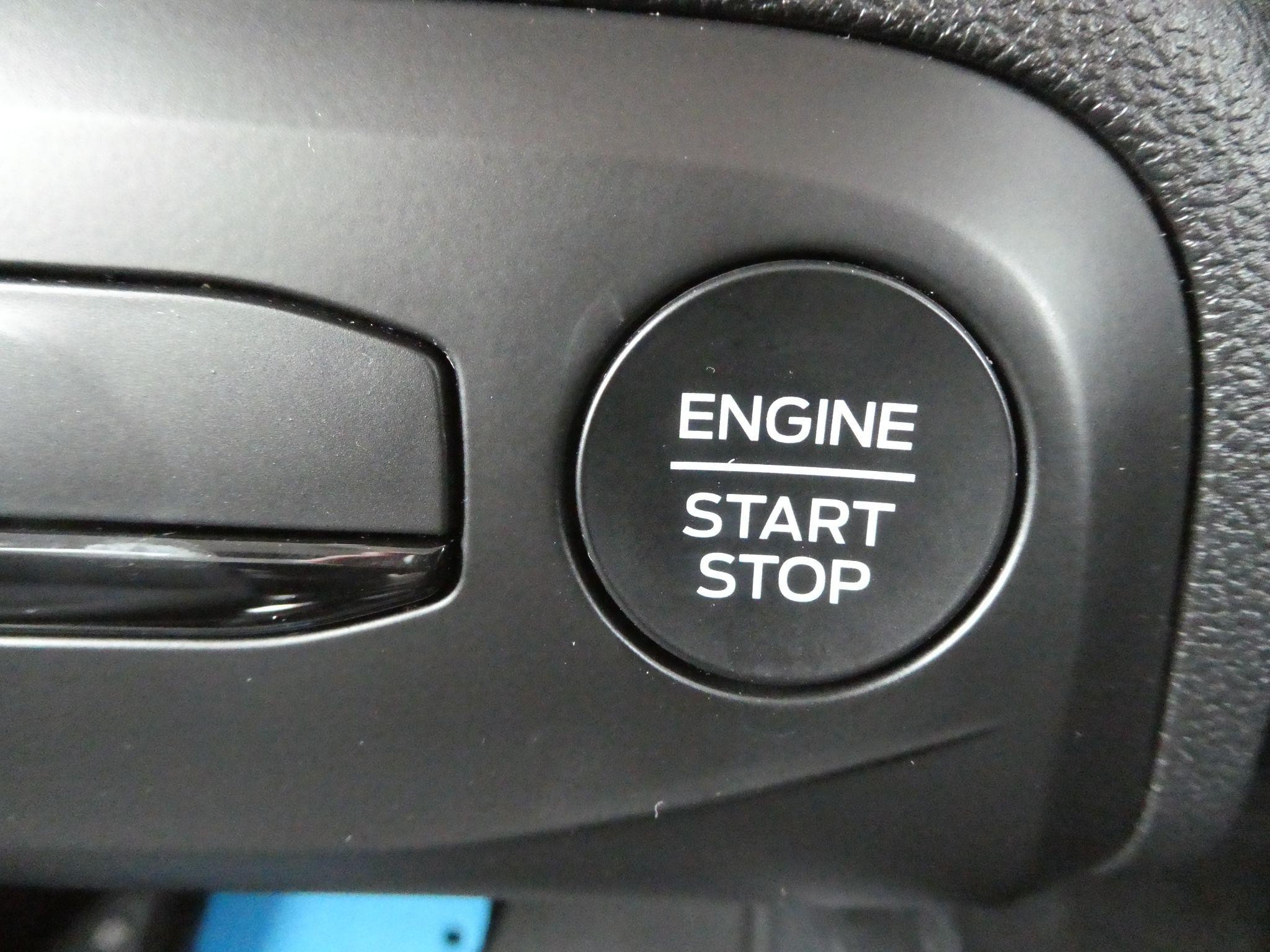 Ford Focus Image 25