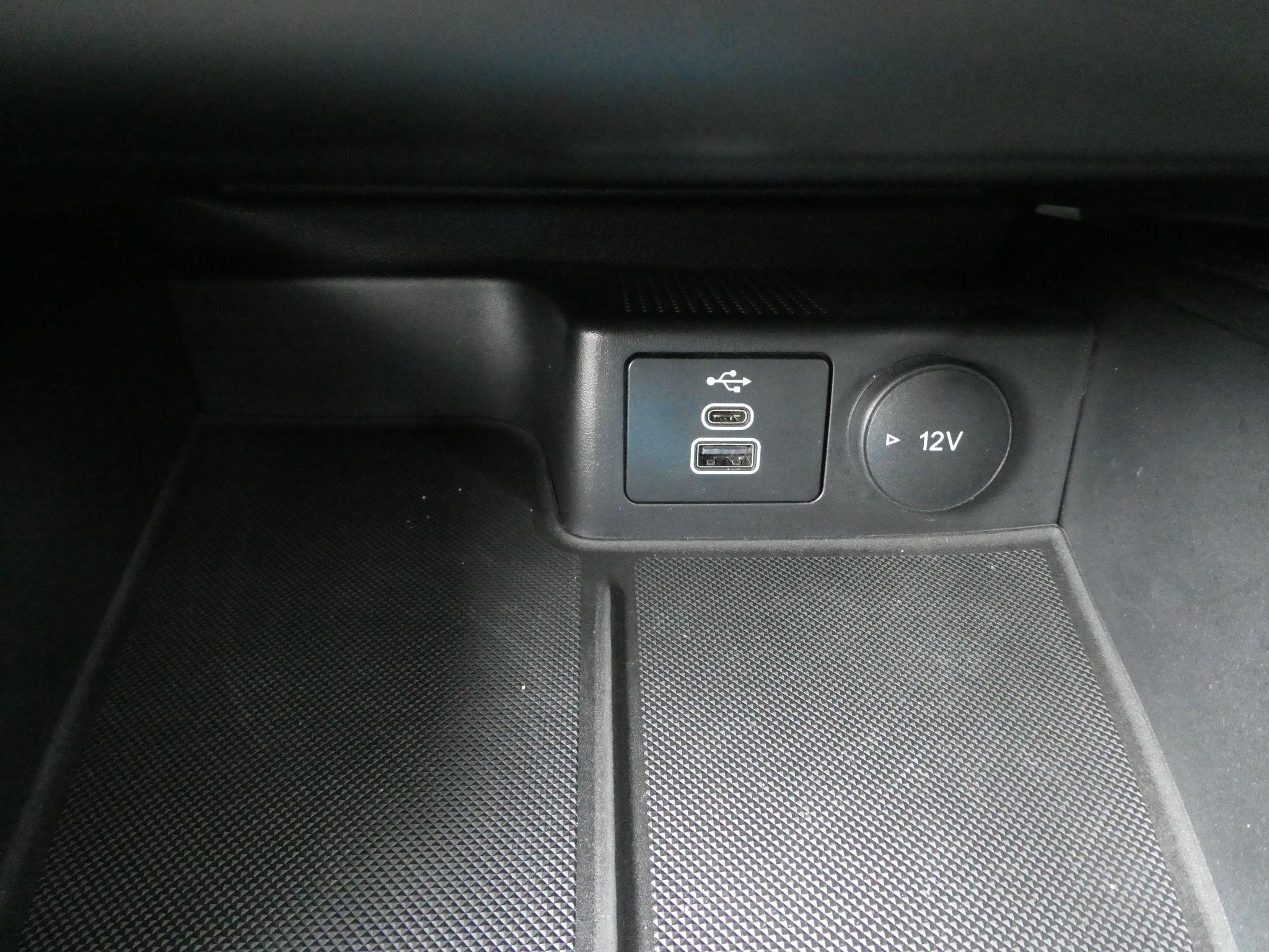 Ford Focus Image 28
