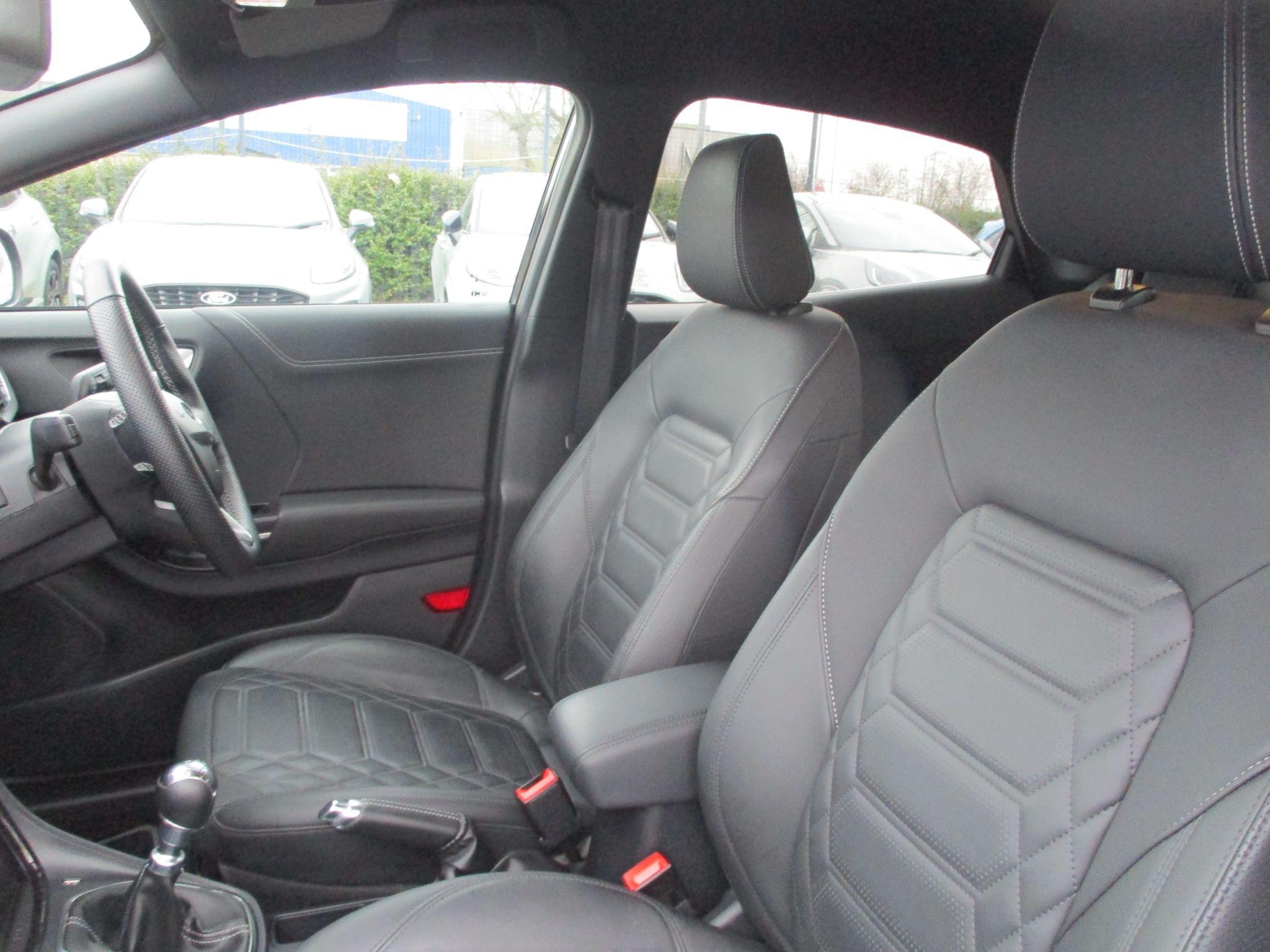 Ford Puma Image 23
