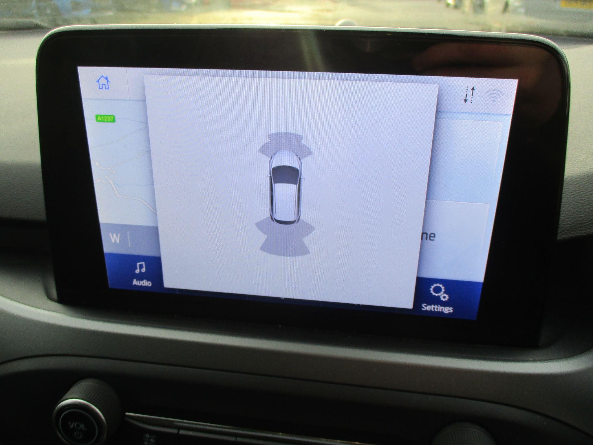 Ford Focus Image 16