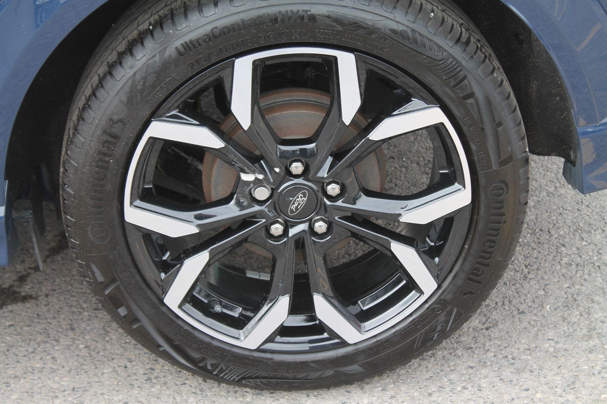 Ford Puma Image 9