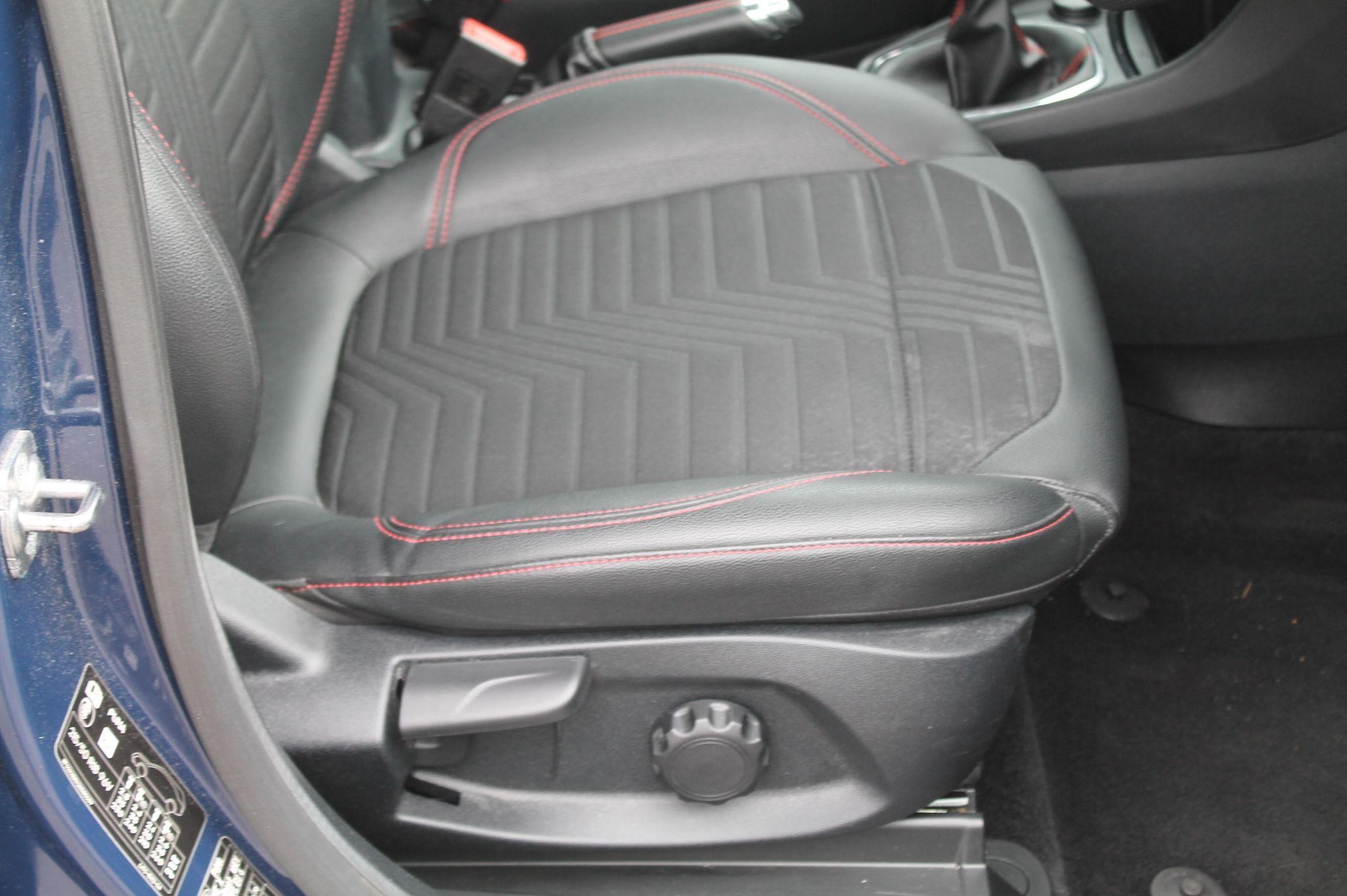 Ford Puma Image 27