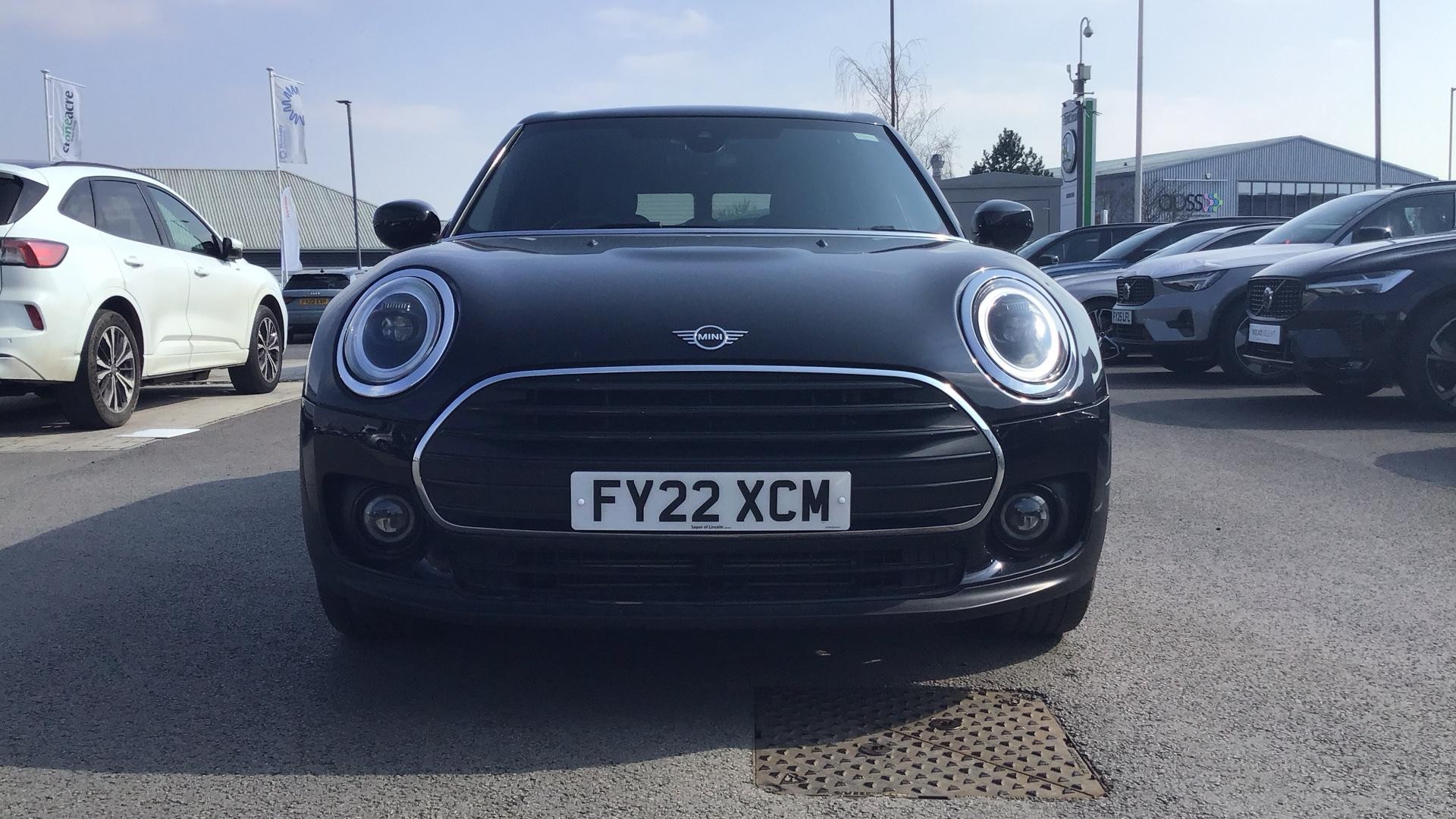 MINI Clubman Image 2