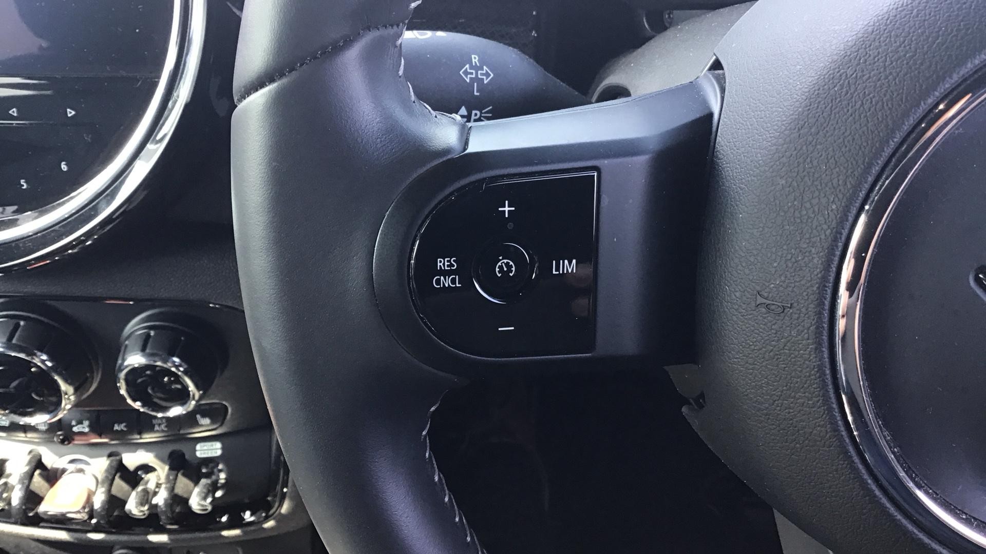 MINI Clubman Image 15