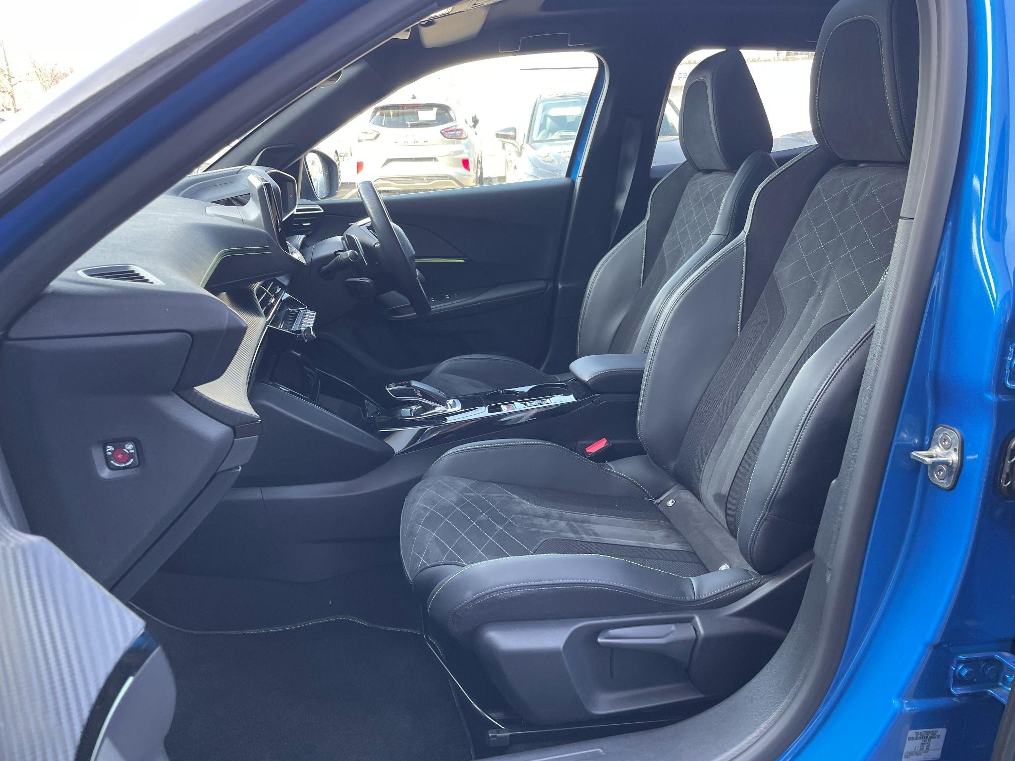 Peugeot 2008 Image 32
