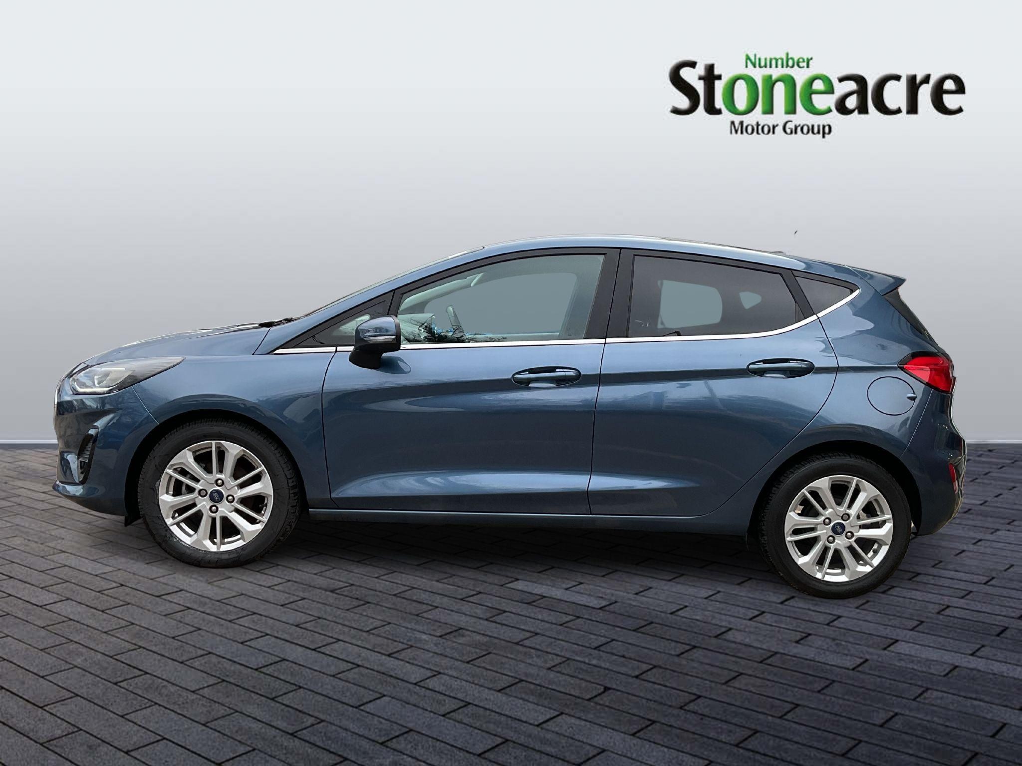 Ford Fiesta Image 6