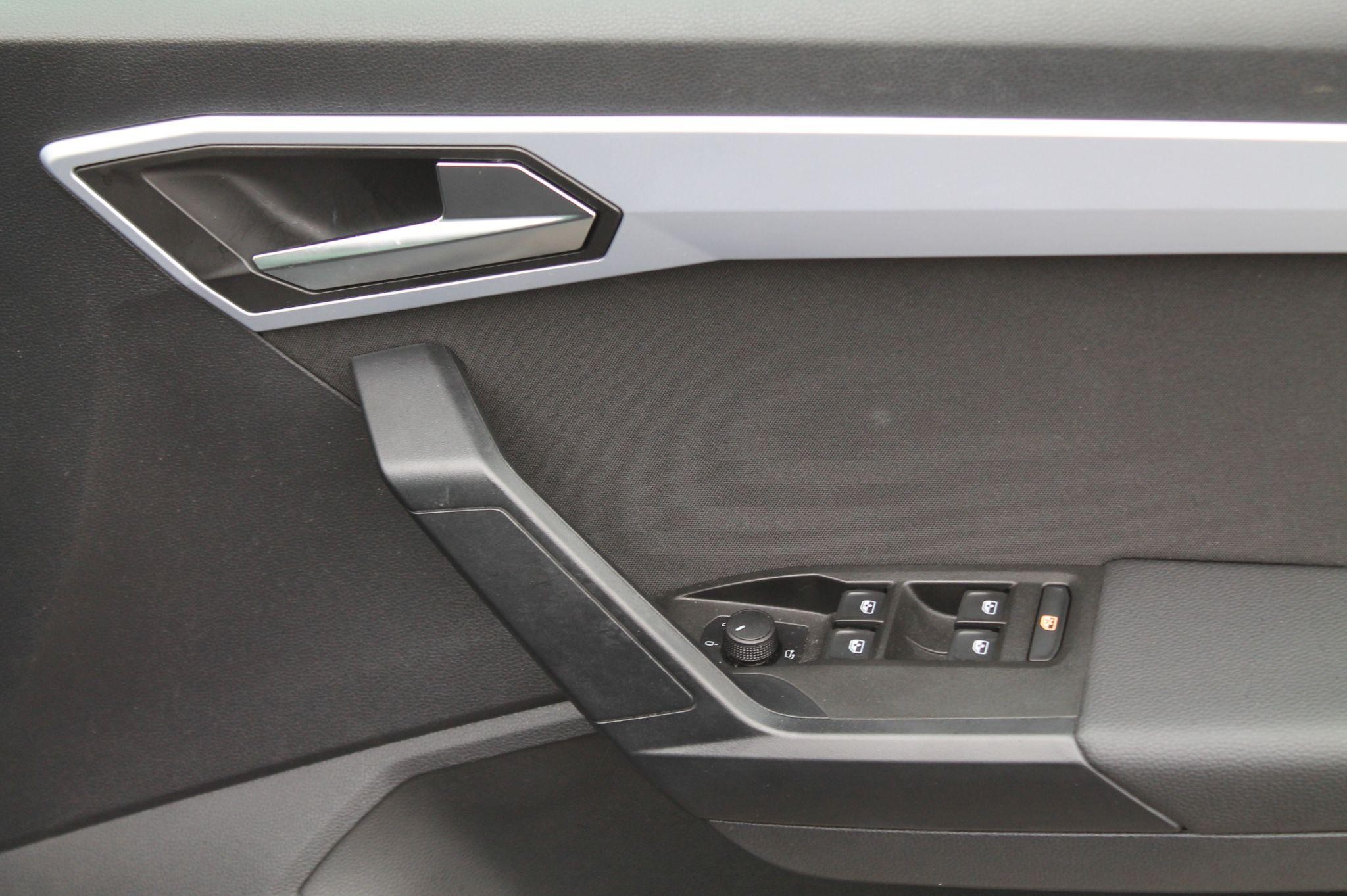 SEAT Arona Image 24