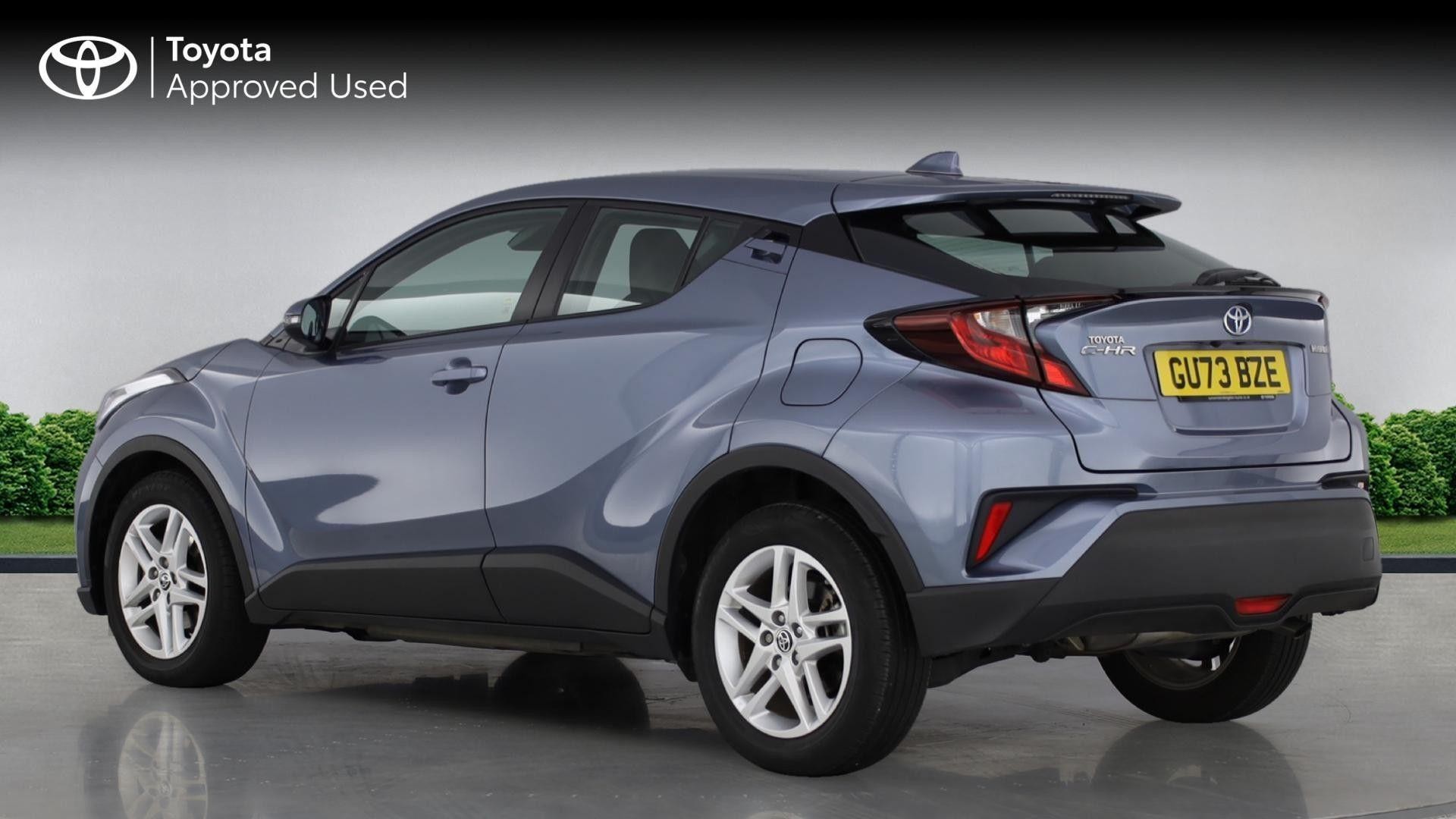 Toyota C-HR Image 7