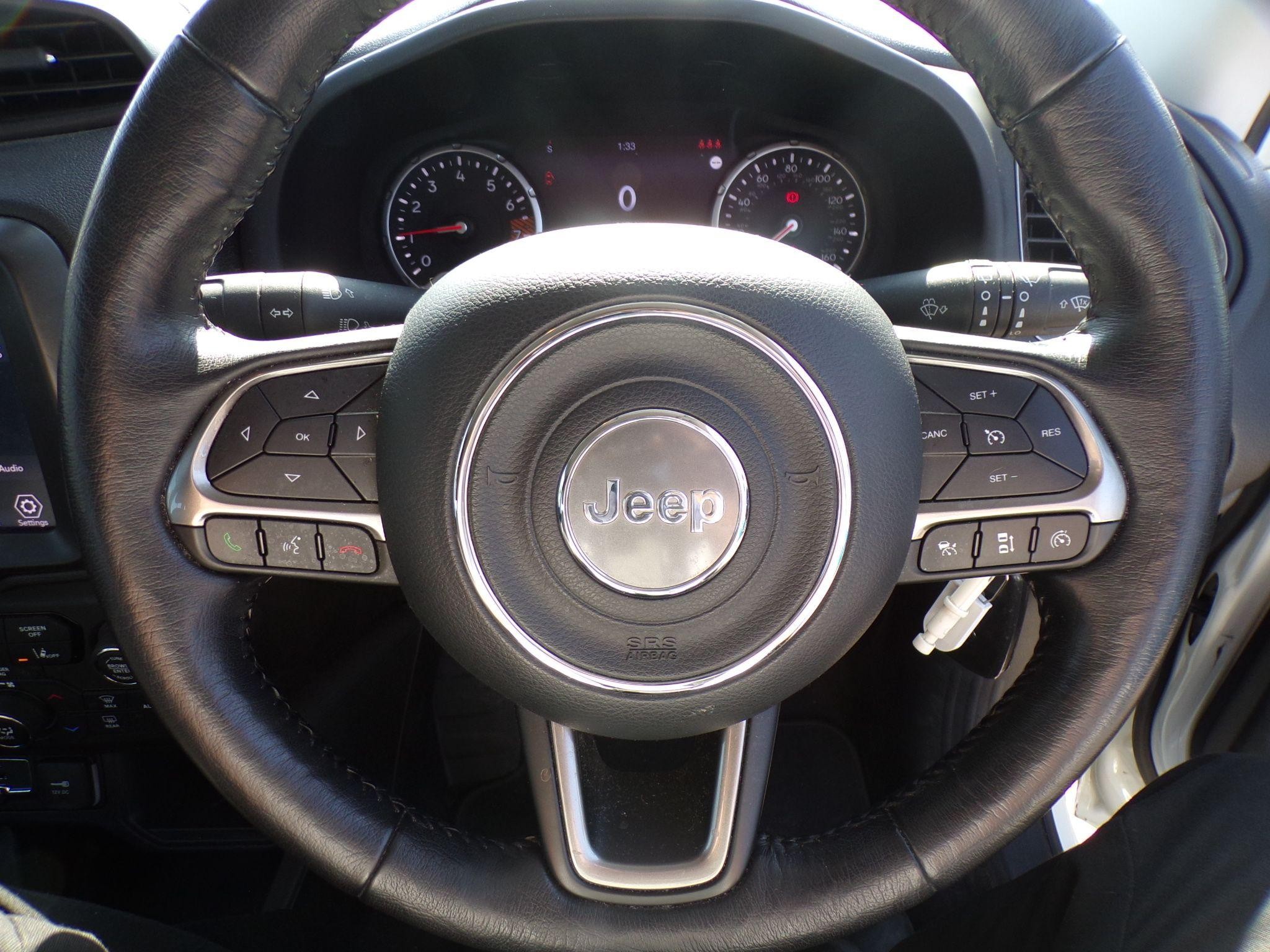 Jeep Renegade Image 17