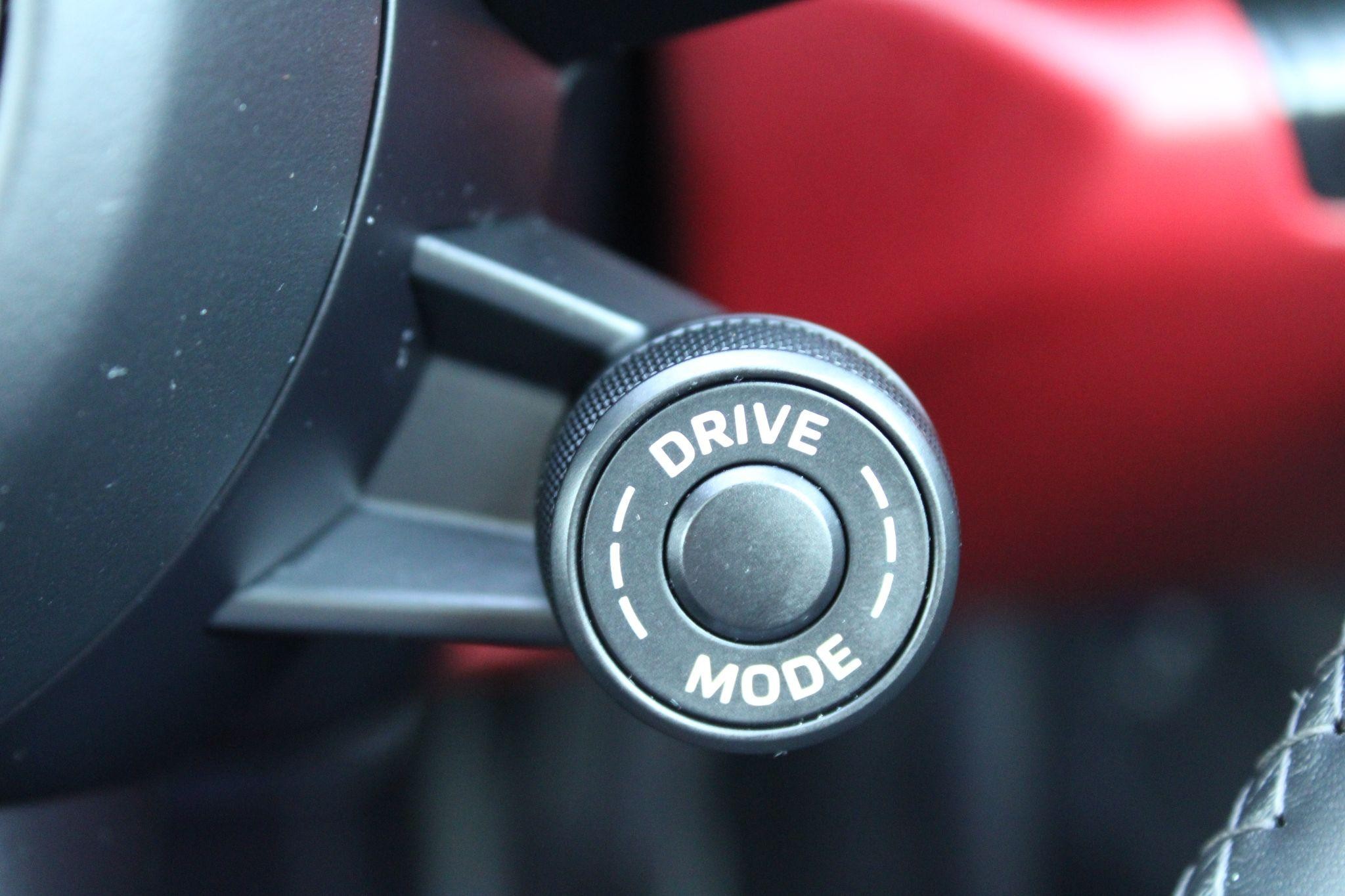 Porsche 911 Image 16