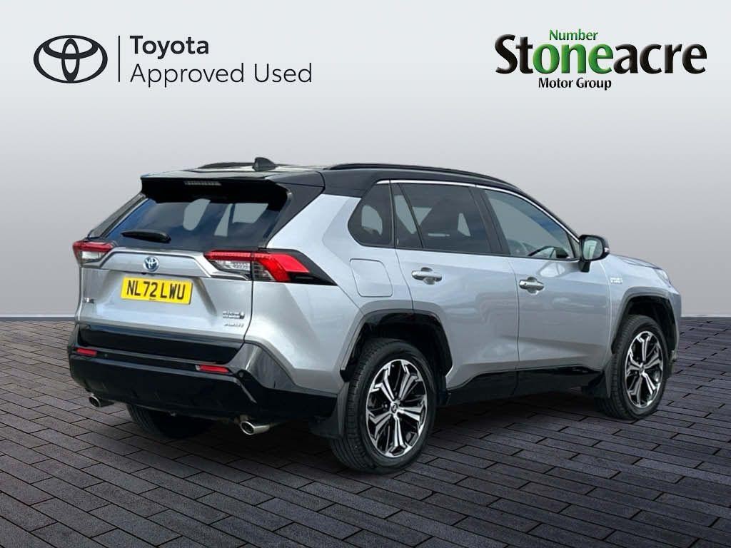 Toyota RAV4 Image 5