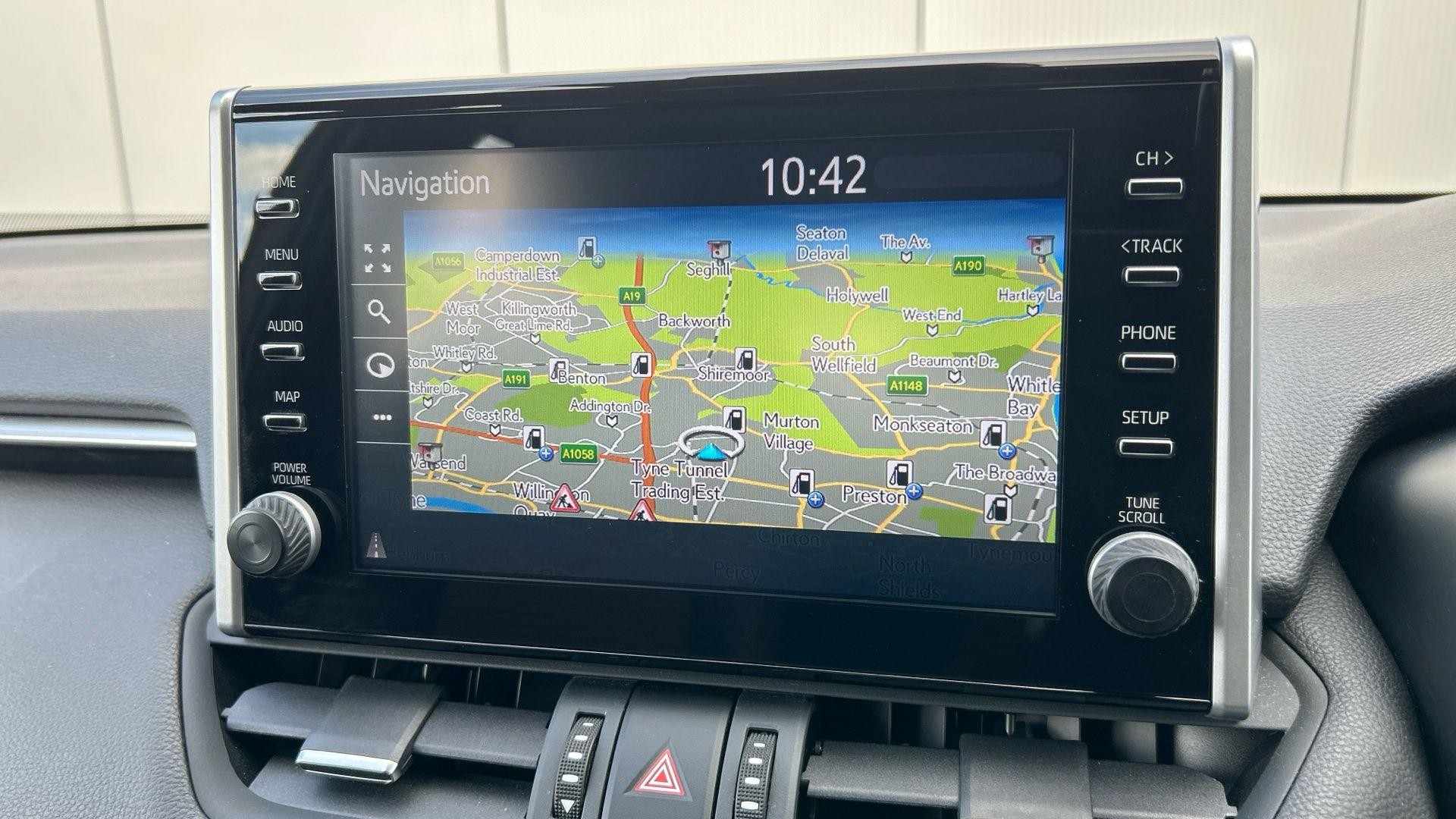 Toyota RAV4 Image 13