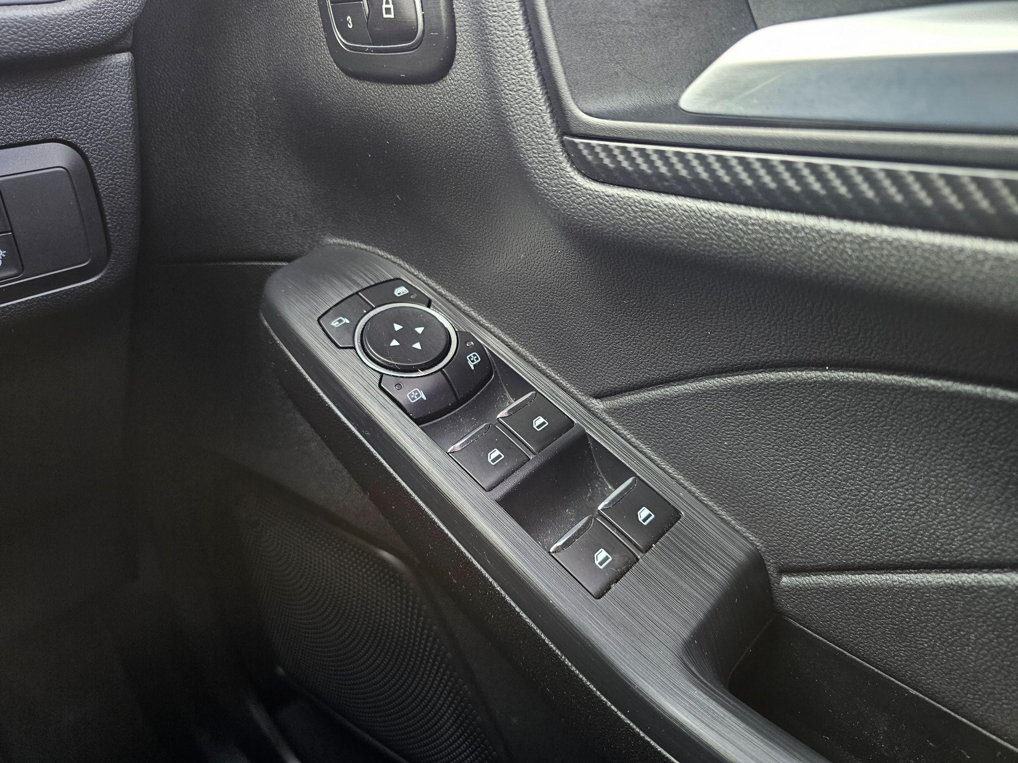 Ford Kuga Image 19
