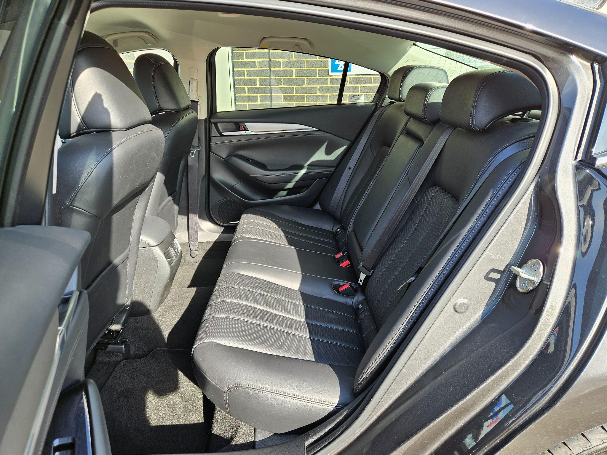 Mazda 6 Image 18