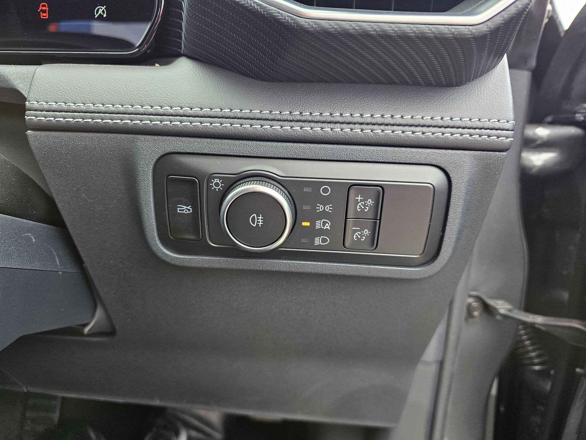 Ford Mustang Image 22