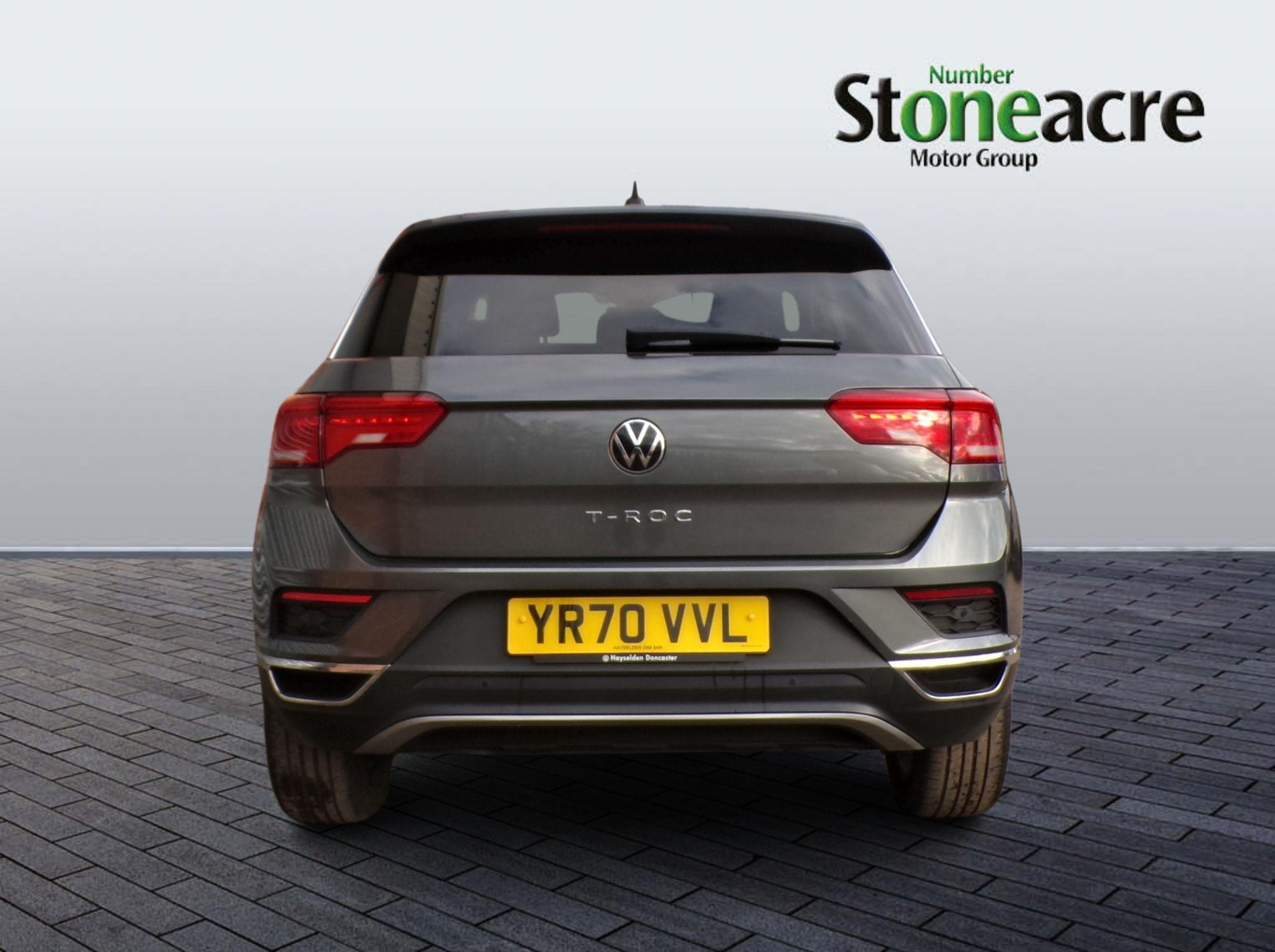 Volkswagen T-Roc Image 3