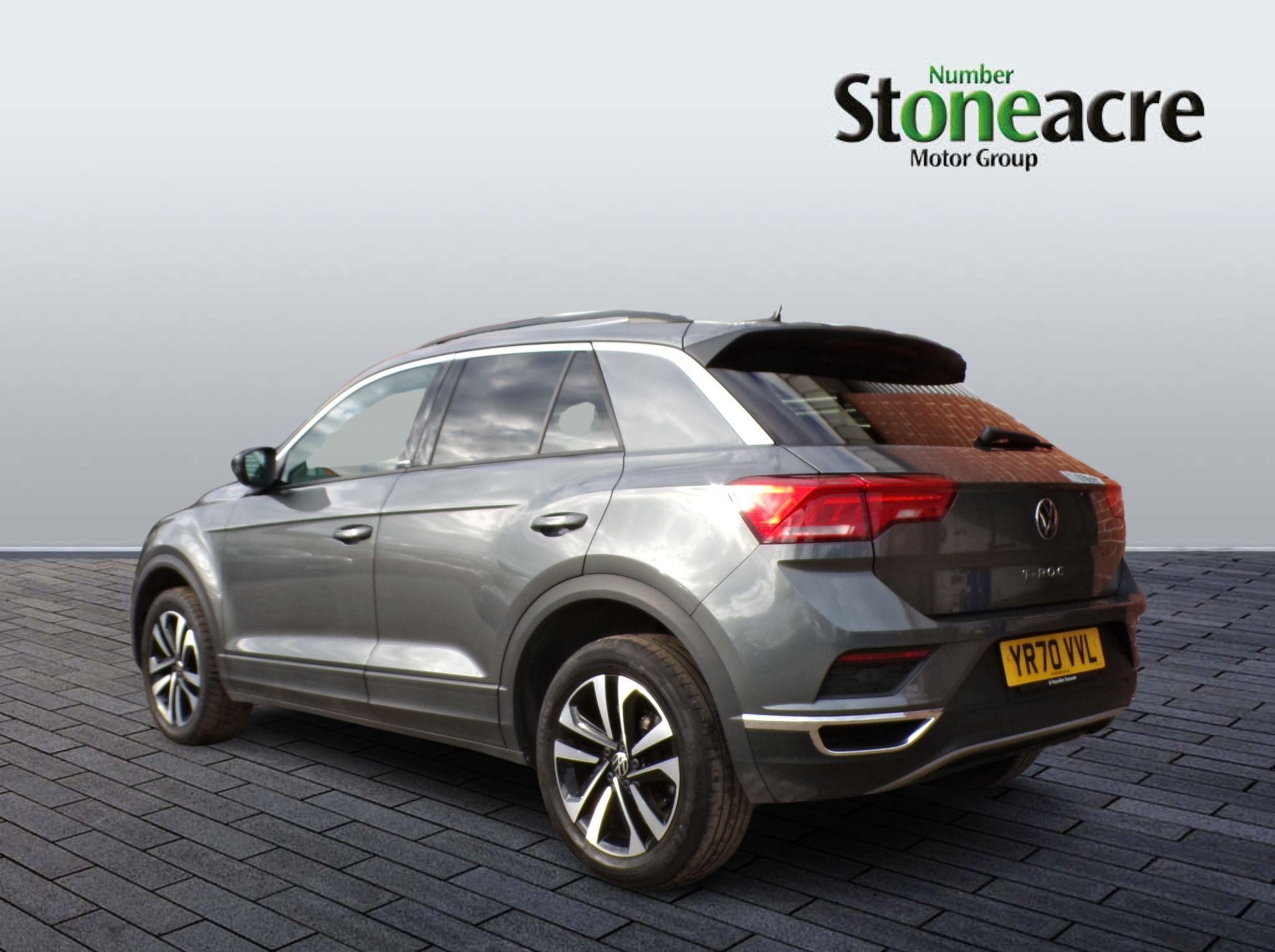 Volkswagen T-Roc Image 4