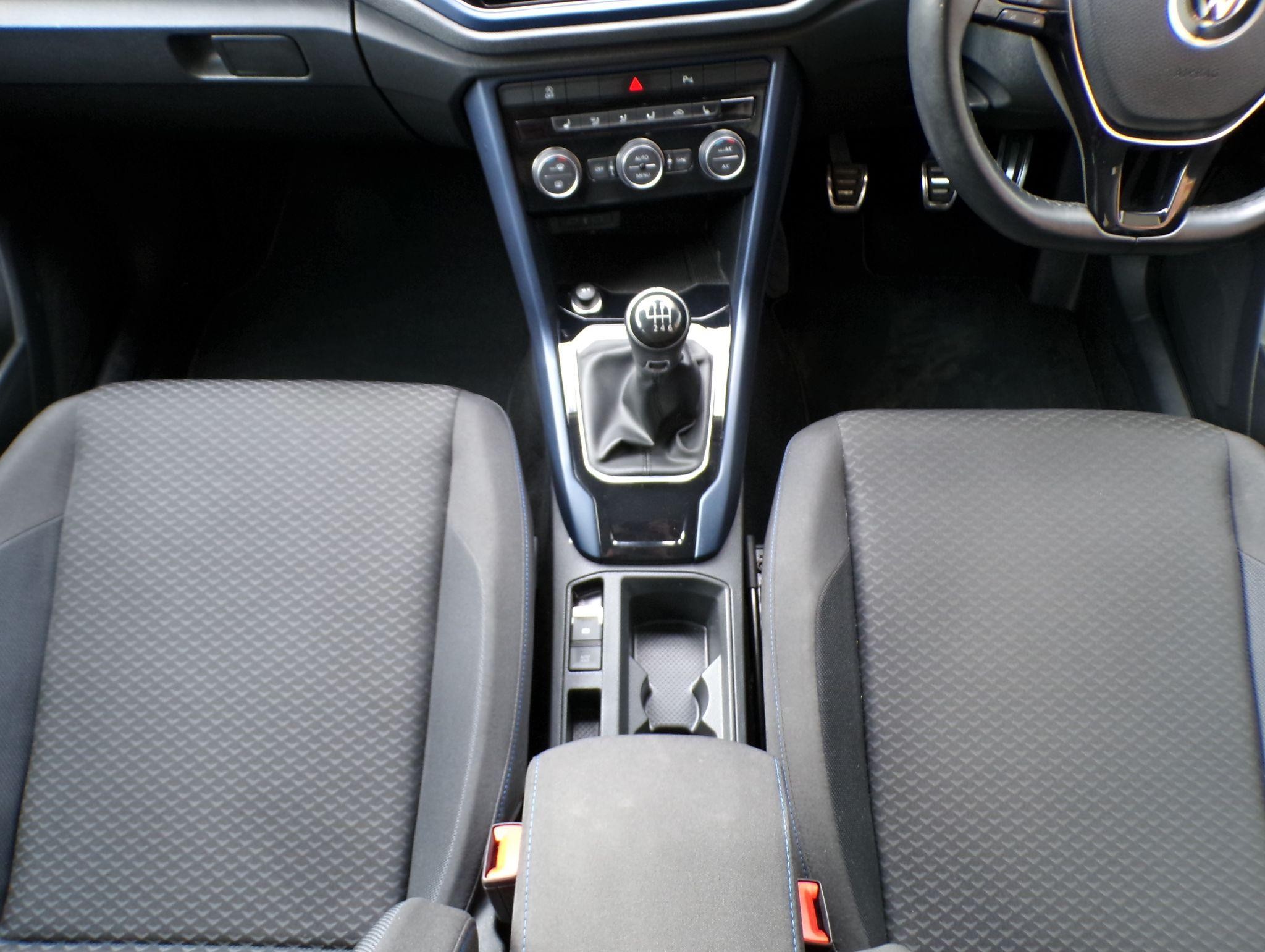 Volkswagen T-Roc Image 19