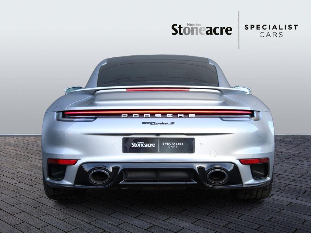 Porsche 911 Image 5