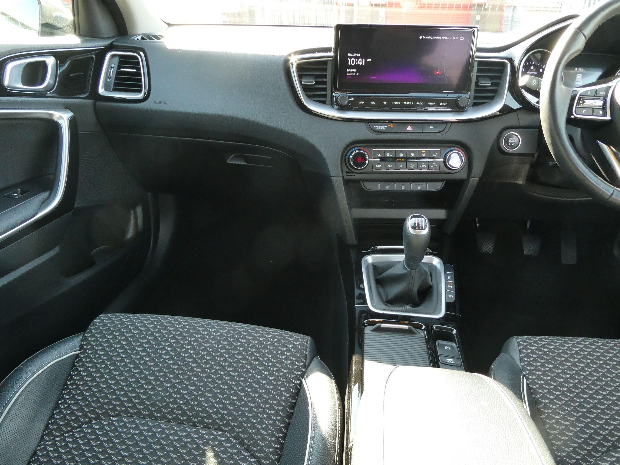 Kia XCeed Image 16