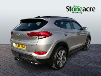 Hyundai TUCSON 1.6 T-GDi Premium SE 4WD Euro 6 5dr RE66TYH Image 2