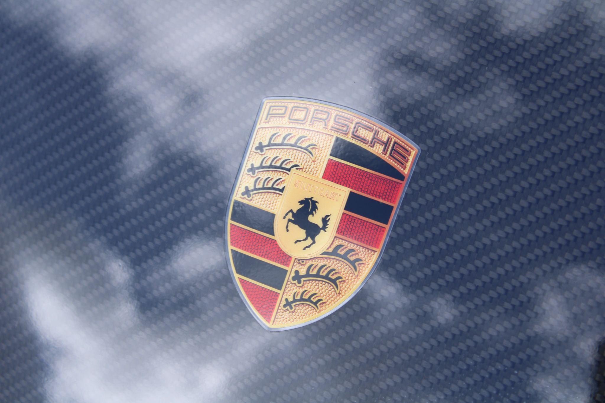 Porsche 718 Cayman Image 39