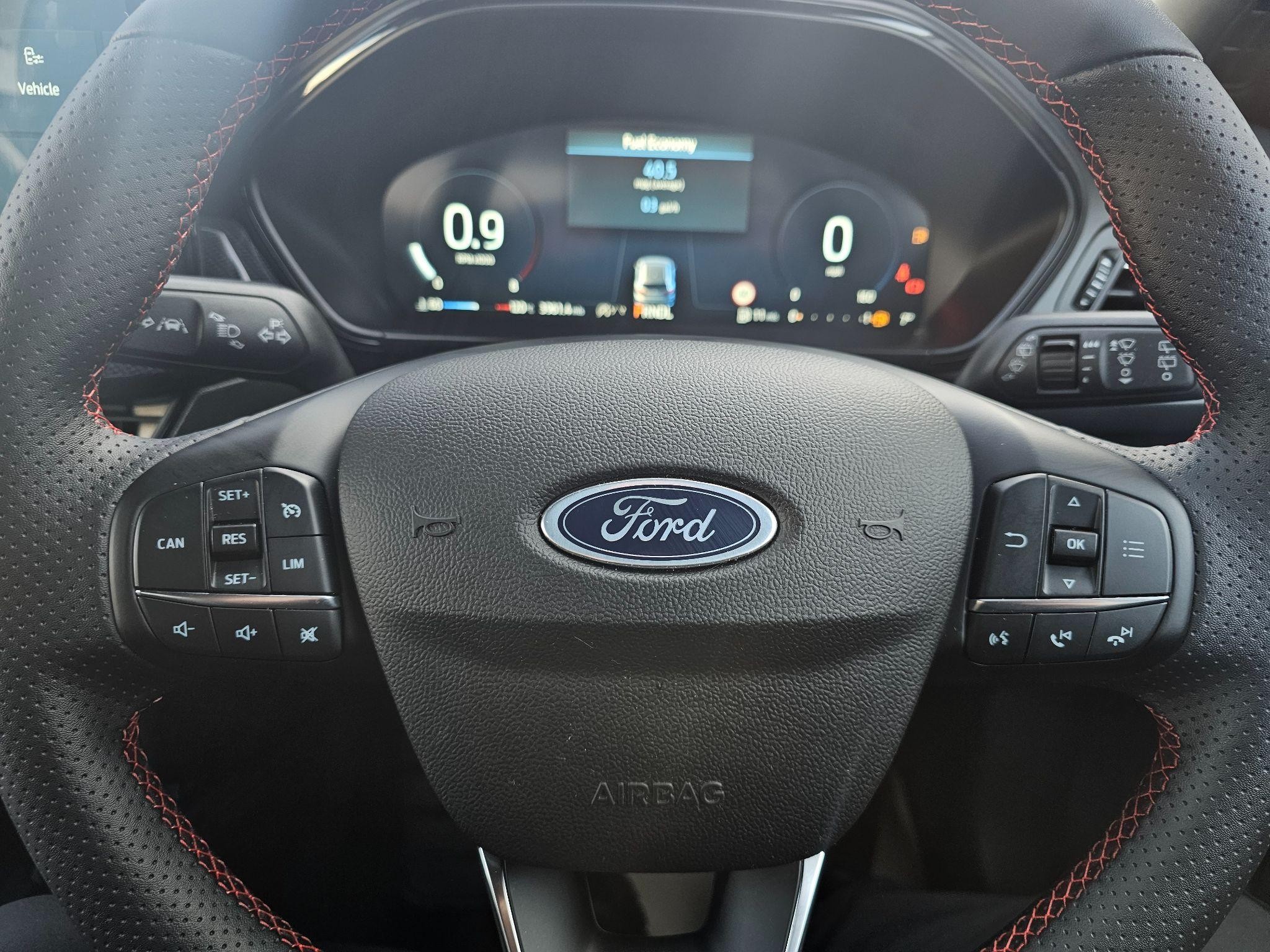 Ford Focus Image 13