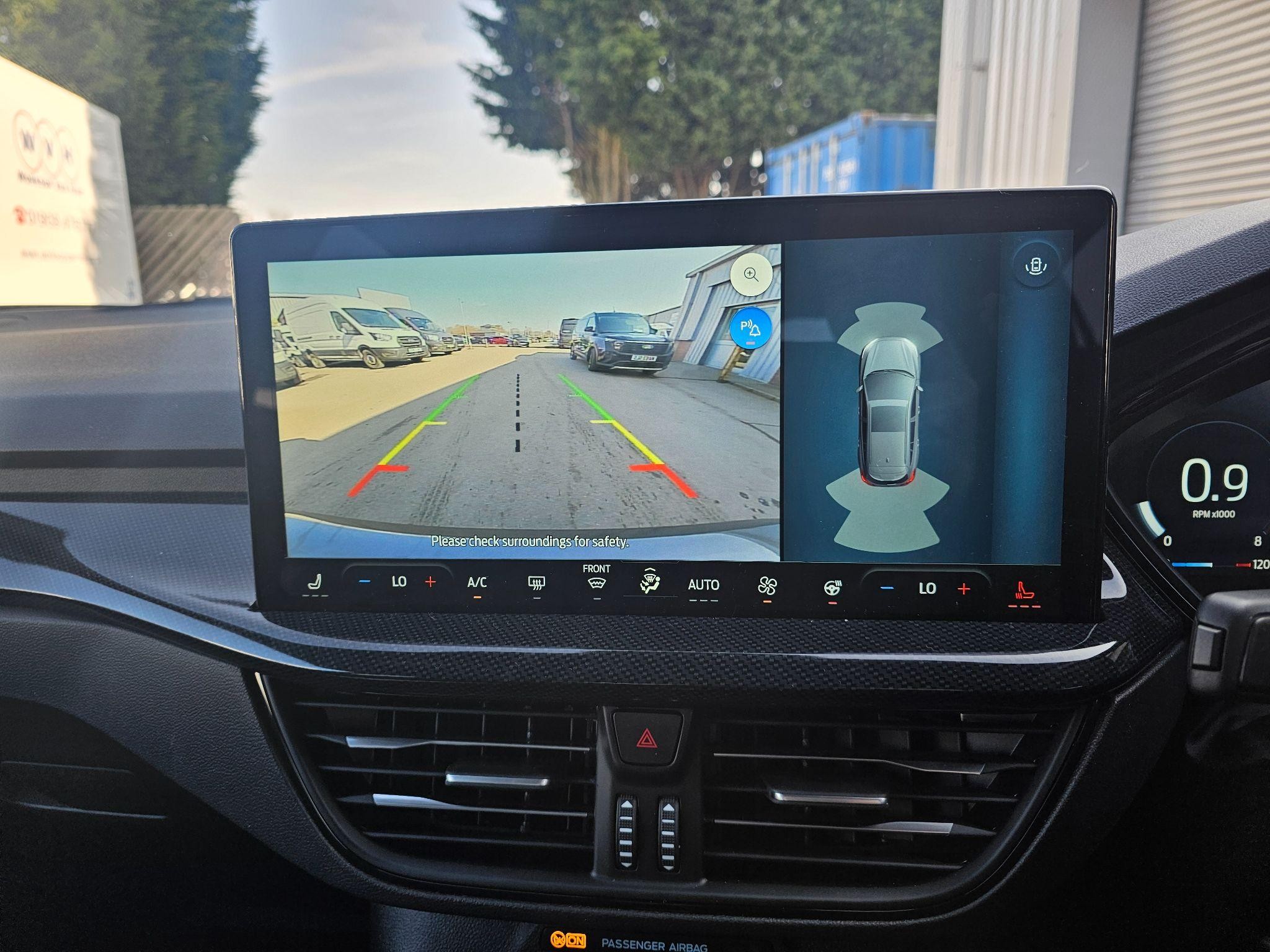 Ford Focus Image 17