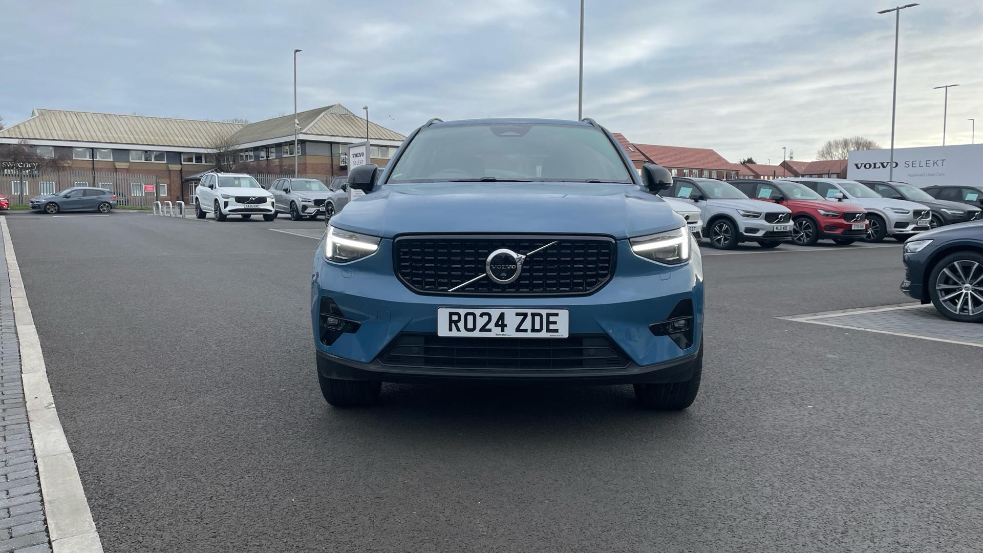 Volvo XC40 Image 12