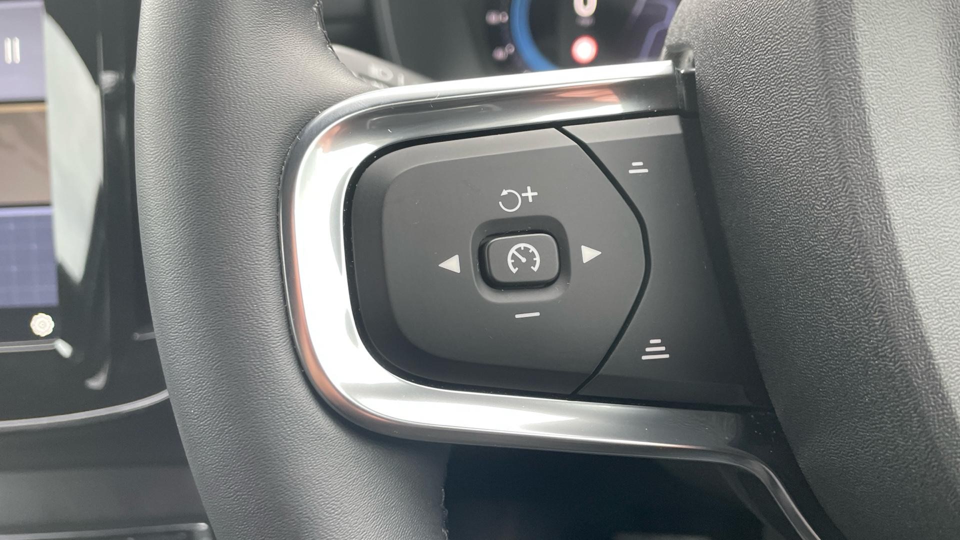Volvo XC40 Image 18