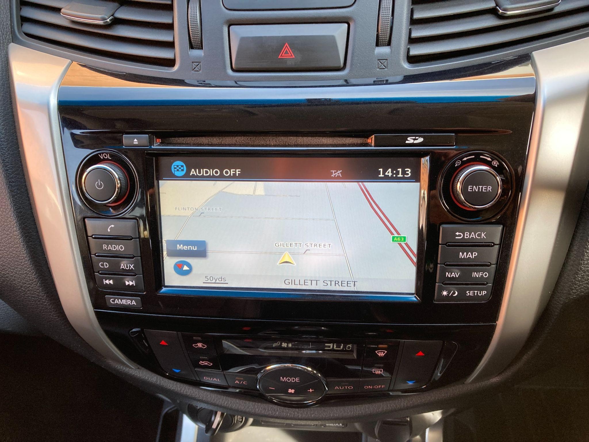 Nissan Navara Image 19