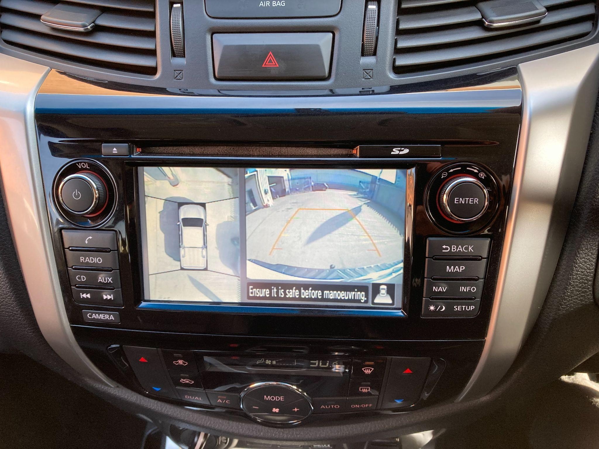 Nissan Navara Image 20